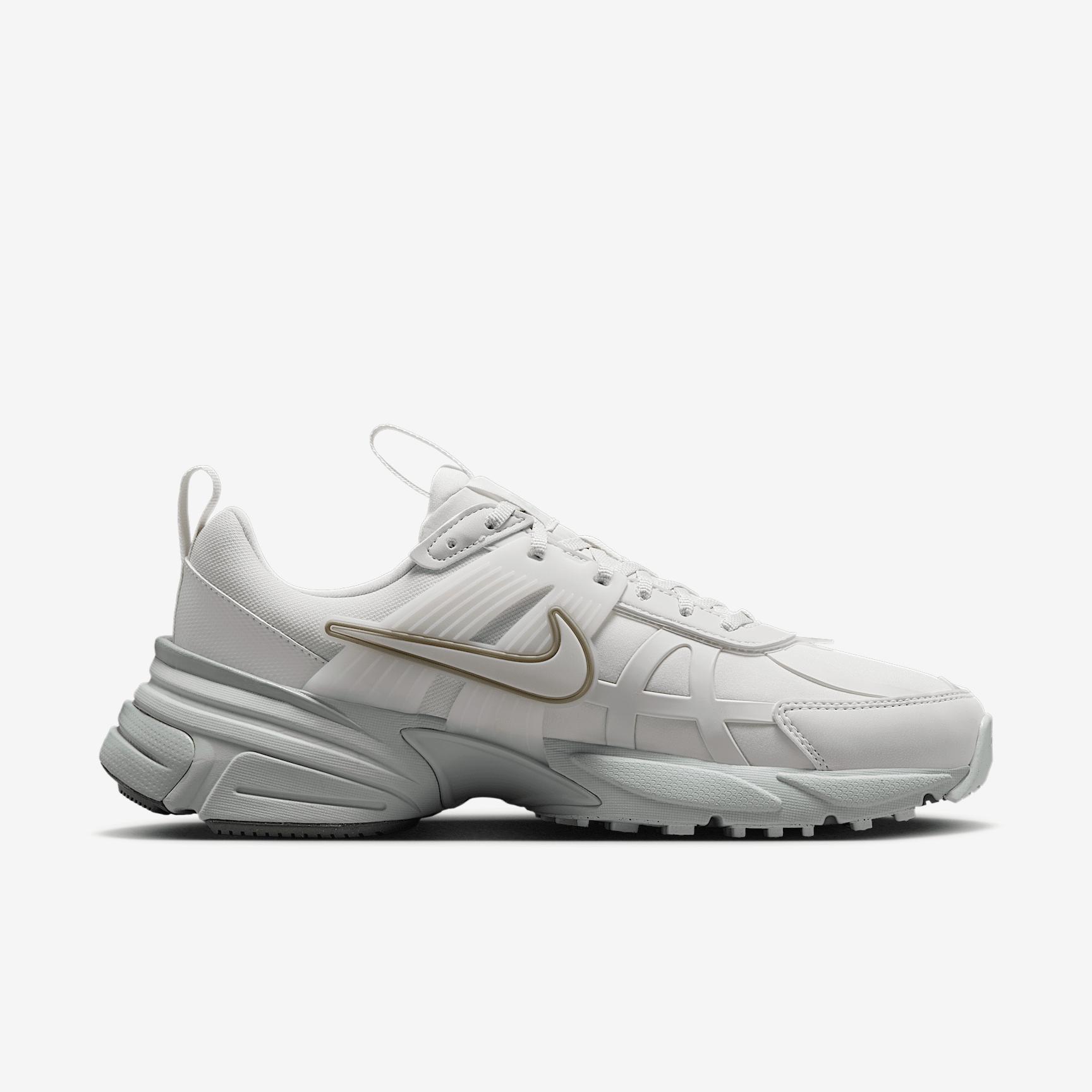 Nike Womens V2K Run GORE-TEX Waterproof Shoes | FZ2622-004 Product Image