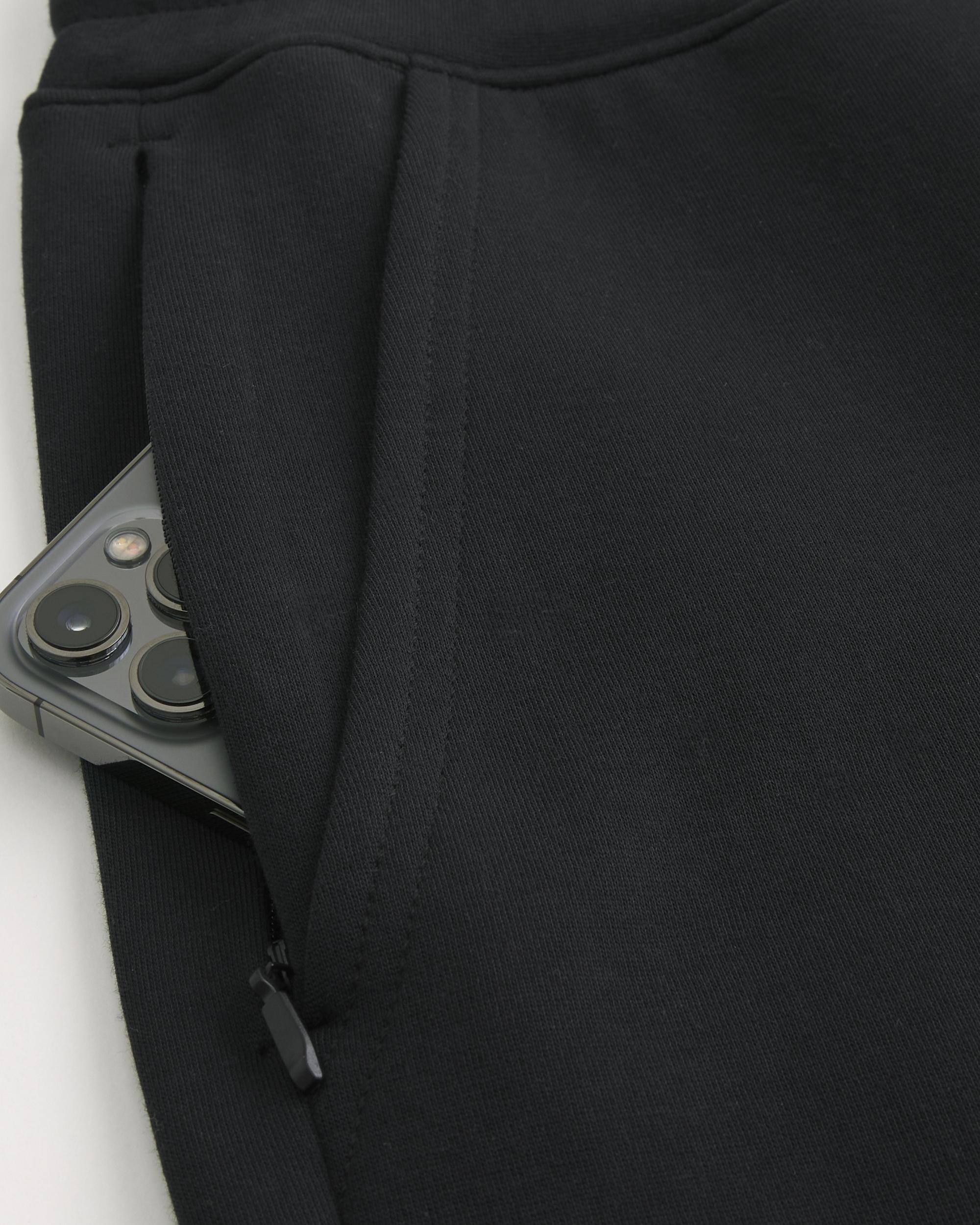 Relaxed Cooling Sweatpants Product Image