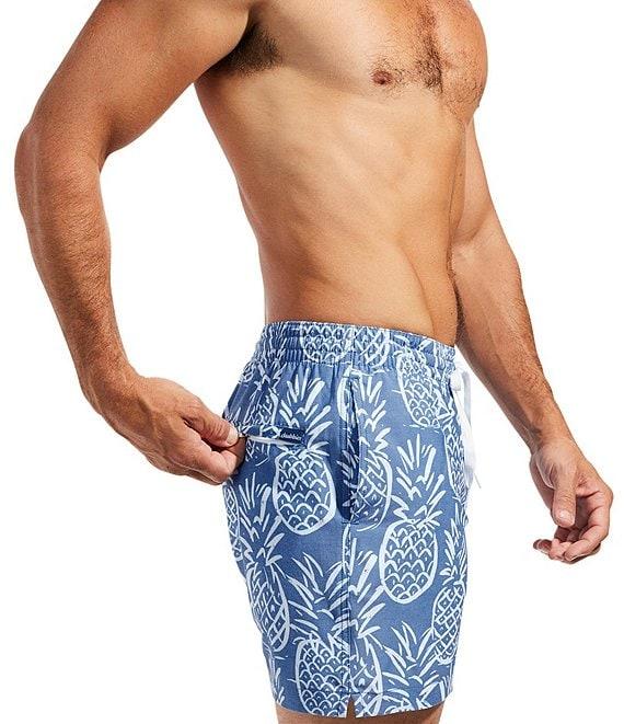 Chubbies The Thigh-Napples 5.5#double; Inseam Classic Stretch Shorts Product Image