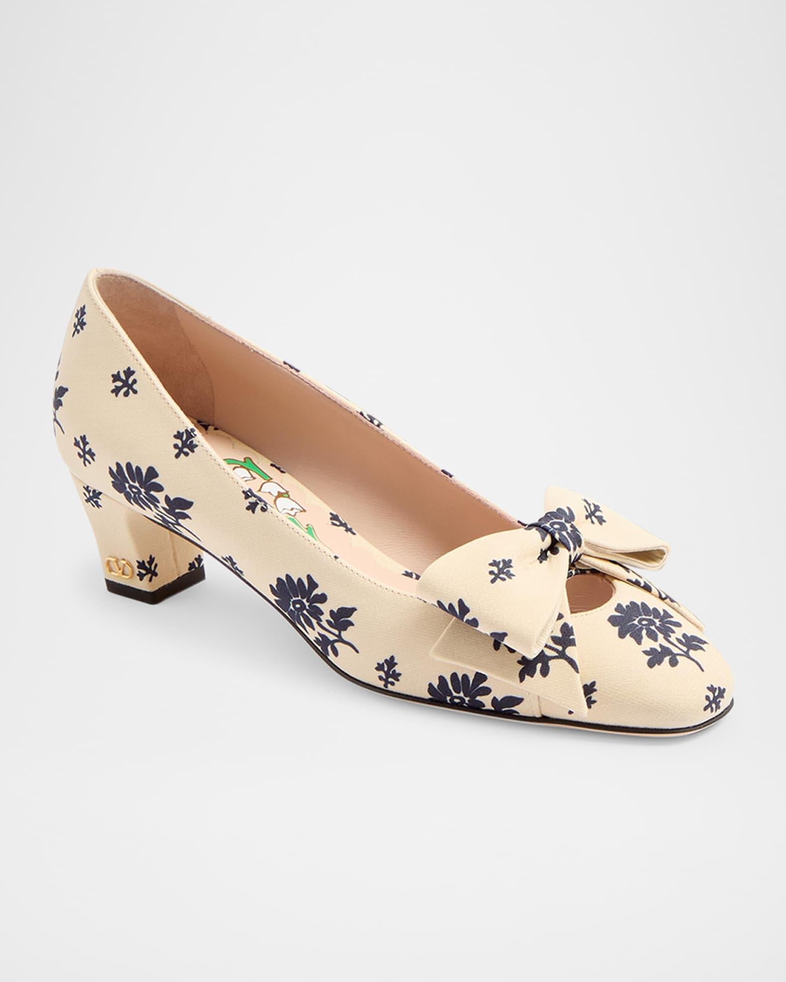 Bowow Floral Bow Pumps Product Image