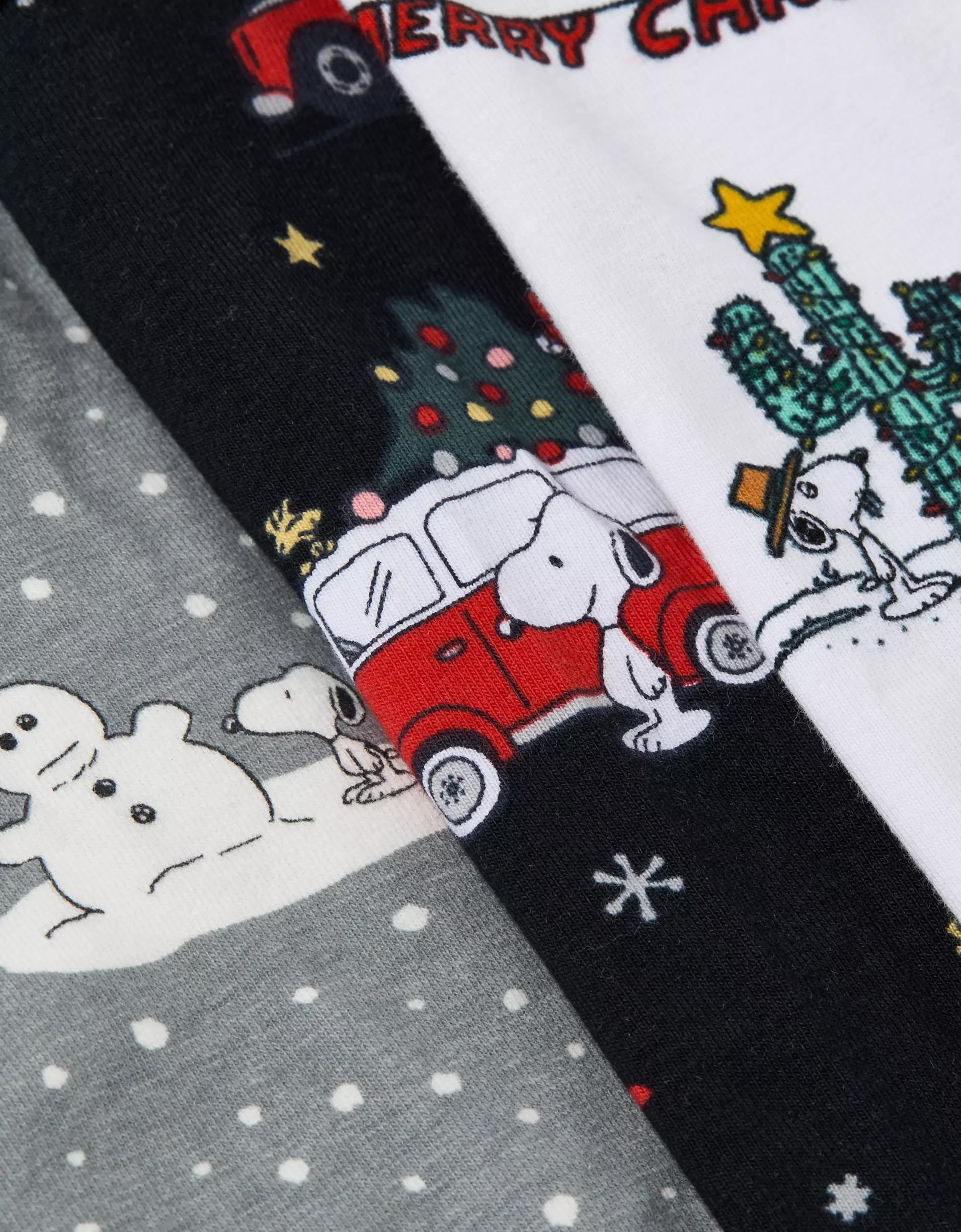 AEO Men's Christmas Cocktails 6" Classic Boxer Brief Product Image