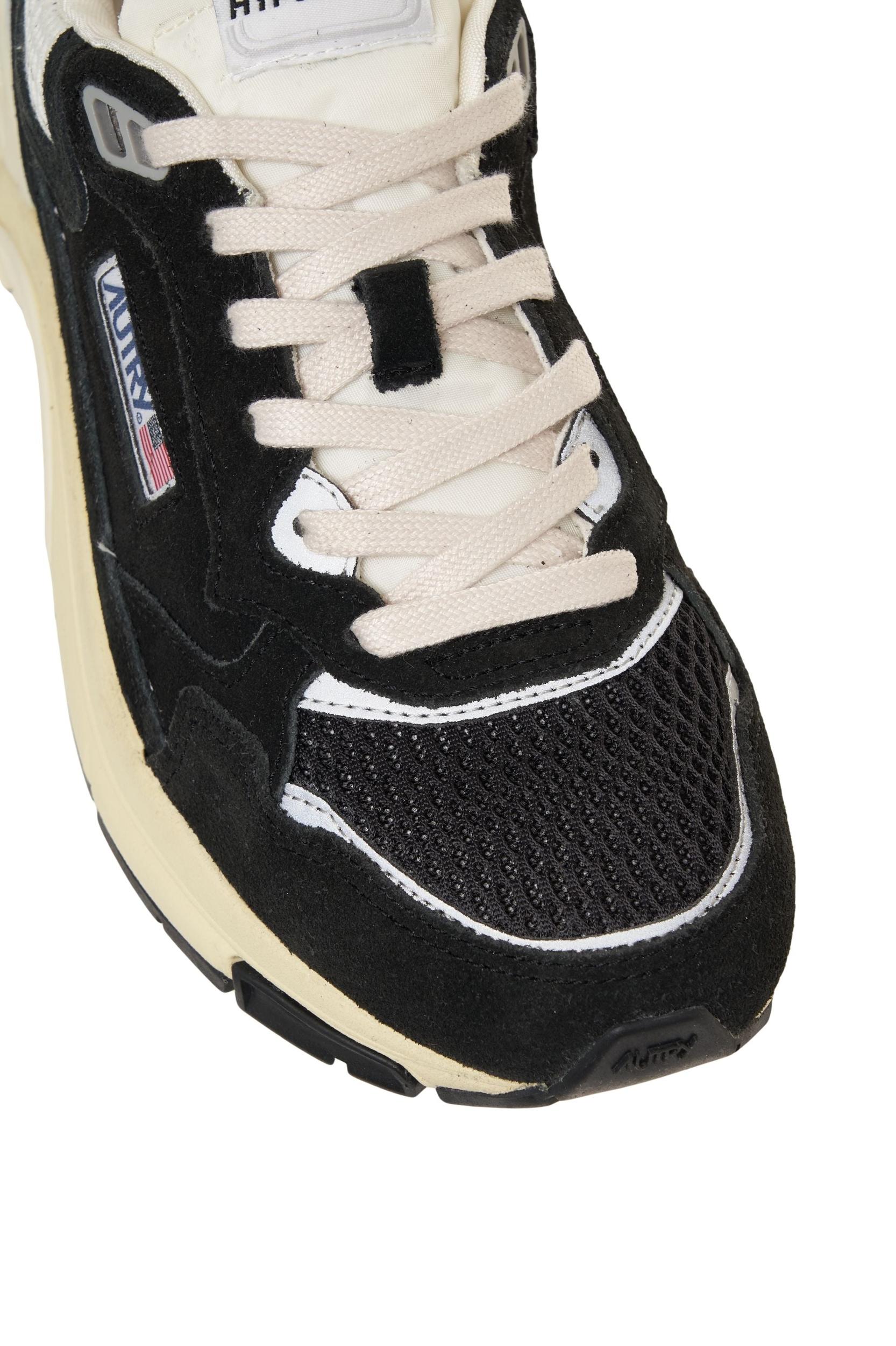 Sneakers 'Hyperway Low' Product Image
