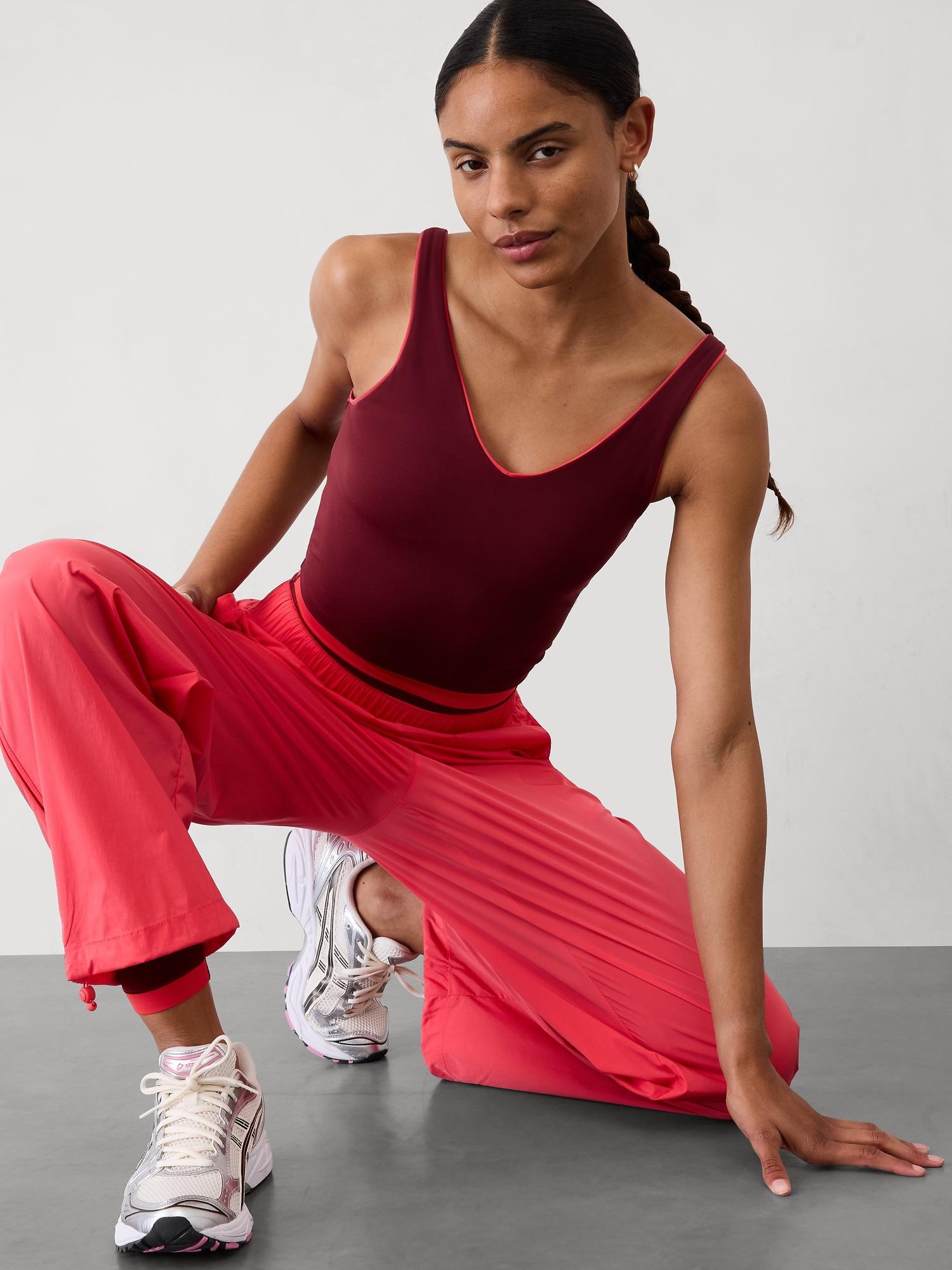 Transcend Tipped V Crop Sports Bra A-C Product Image