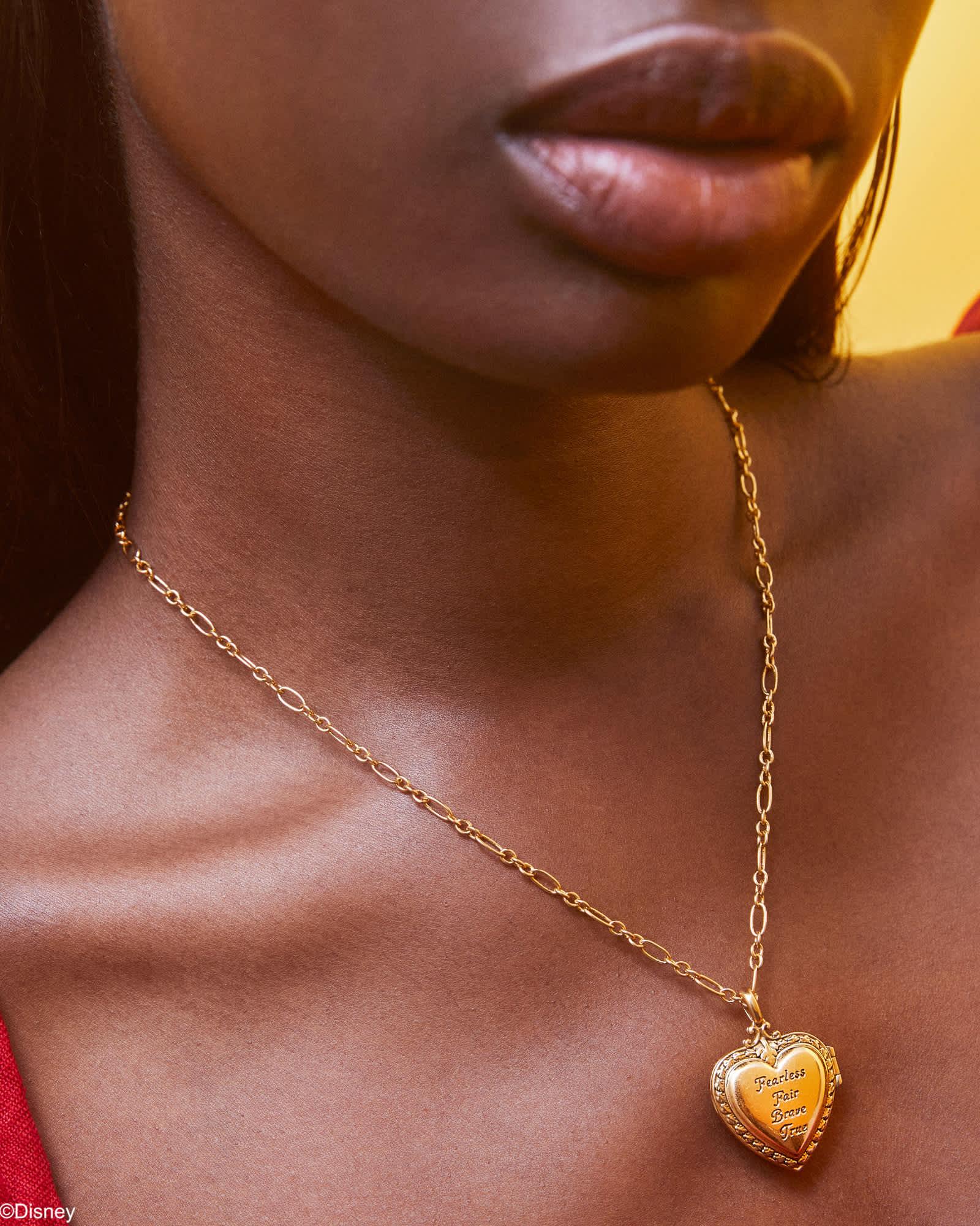 Disney | Kendra Scott Snow White Vintage Gold Locket Short Pendant Necklace in Royal Red Mother-of-Pearl Product Image