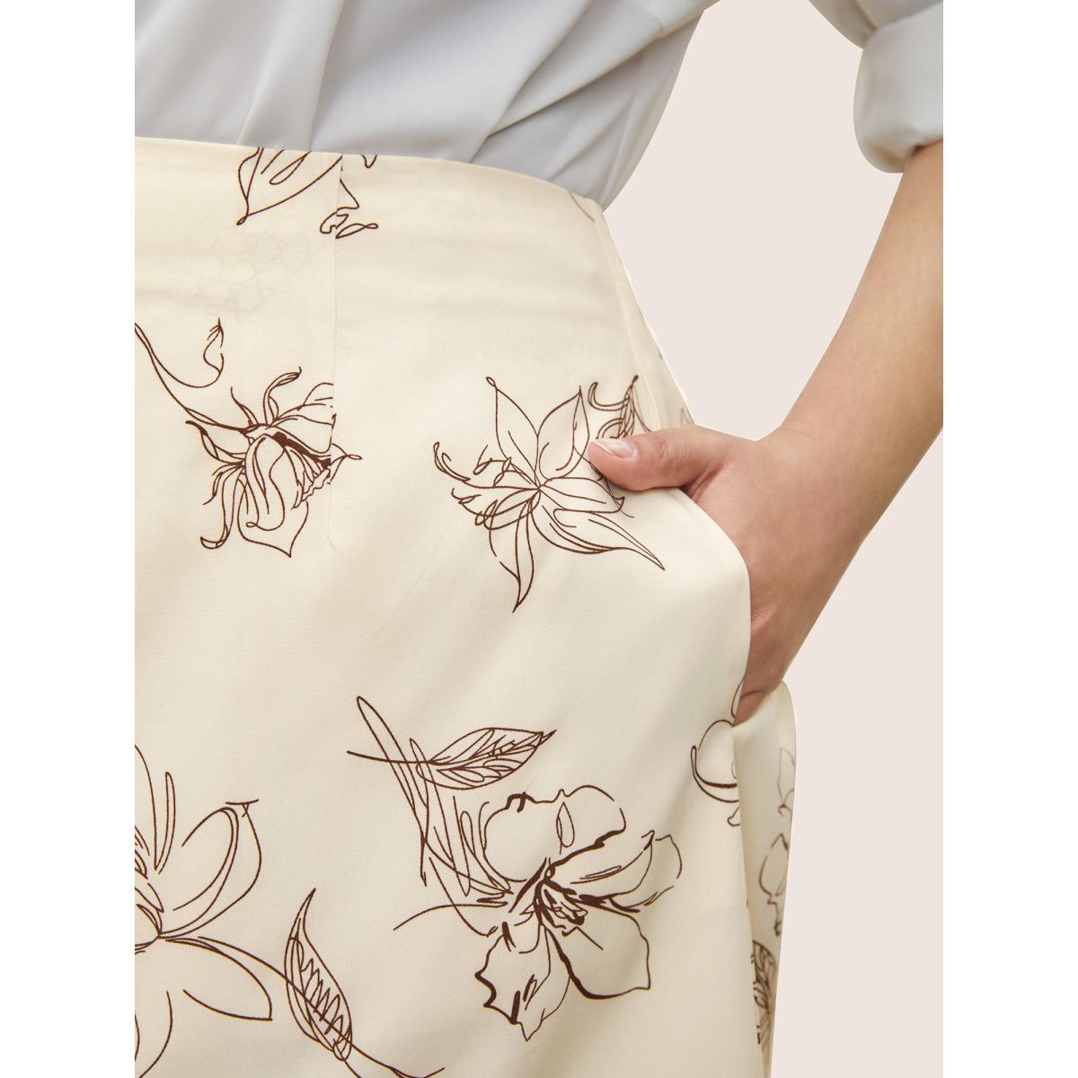 Plus Size Floral Print Pocket Zipper Fly Skirt Women Apricot Elegant Non No stretch Slanted pocket Everyday Skirts BloomChic 12/L Product Image
