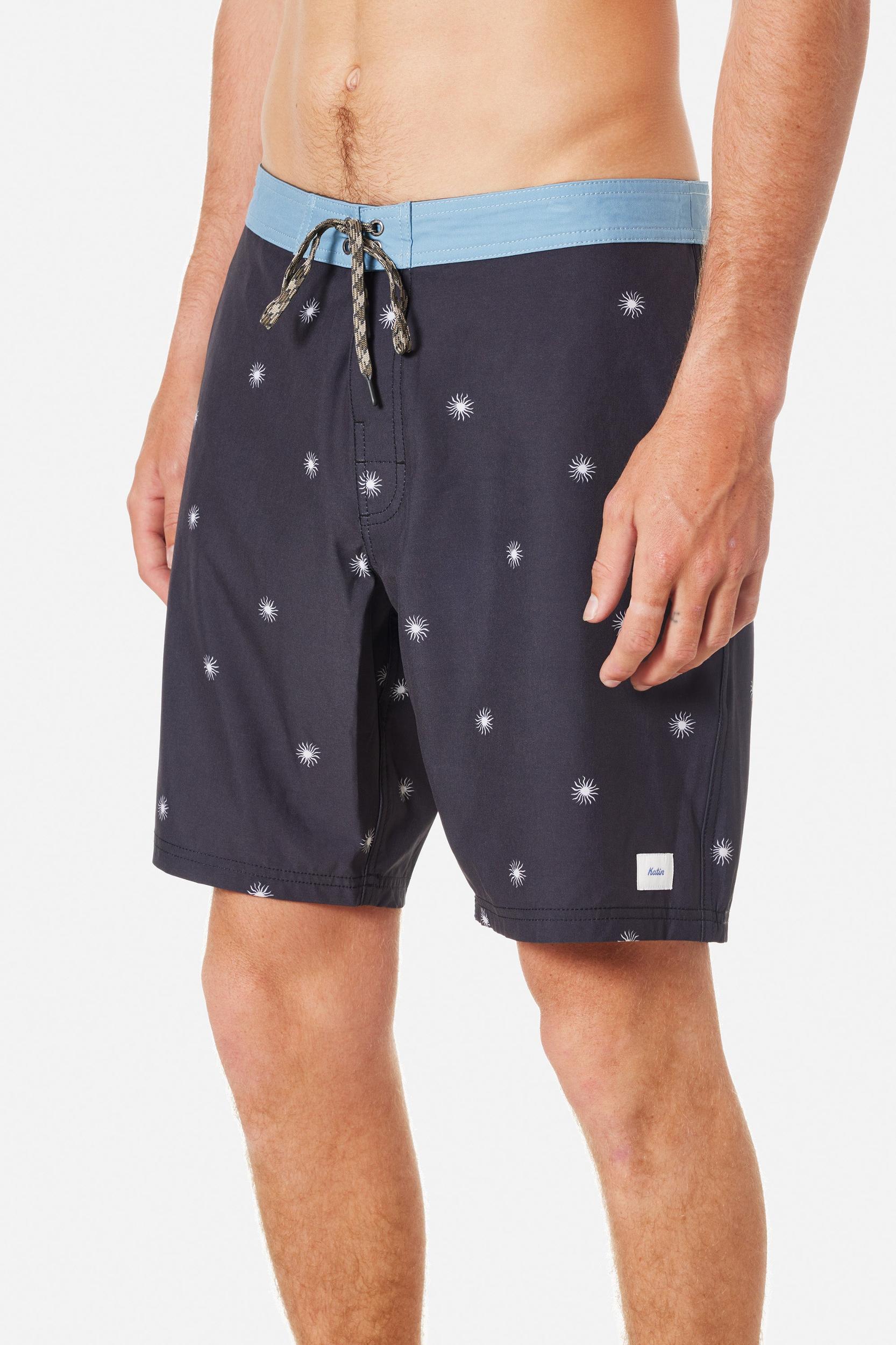 SHINE HYBRID TRUNK Product Image