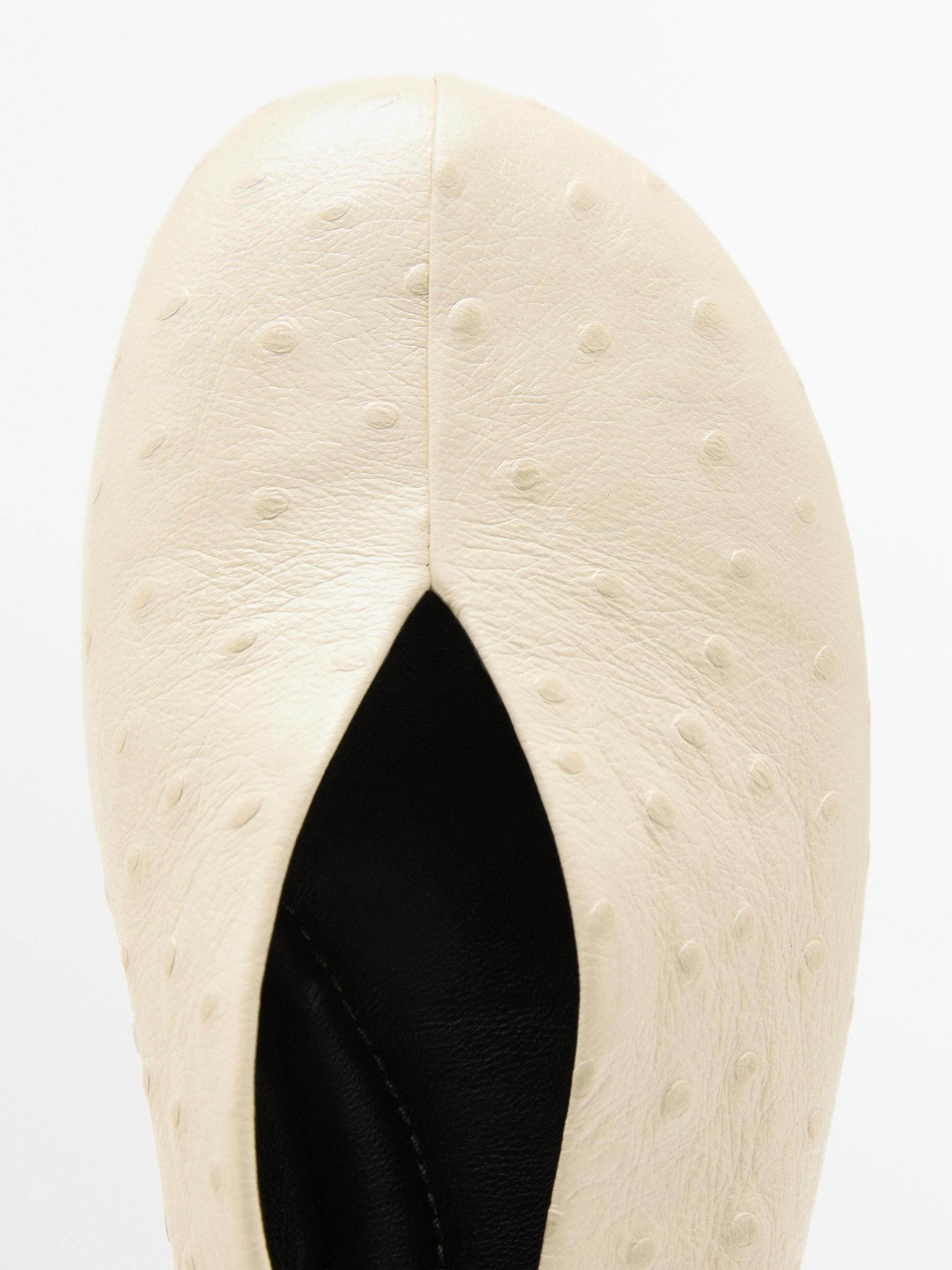 Ostrich print leather ballet flats Product Image