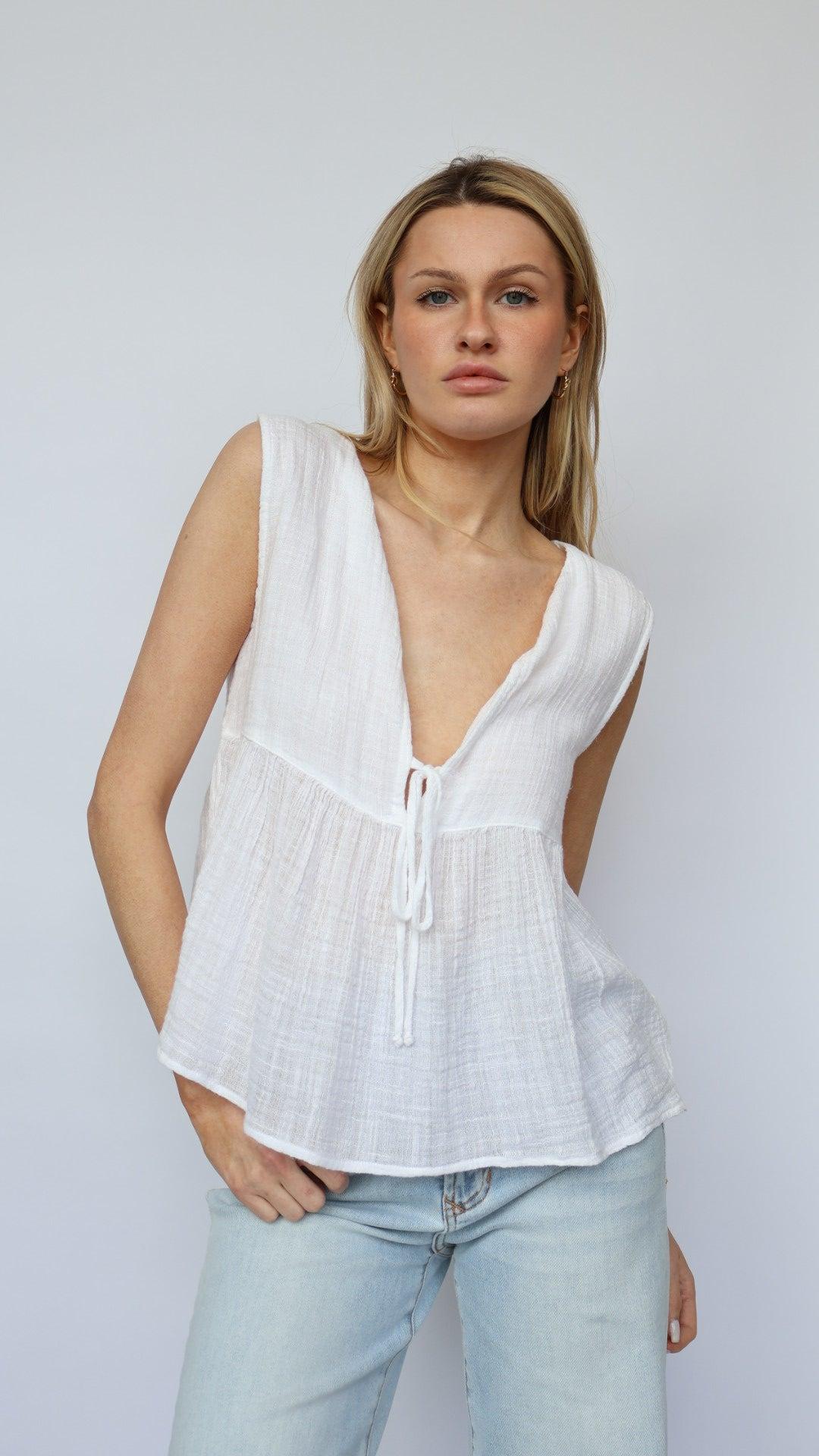 Sleeveless Lightweight Top Product Image