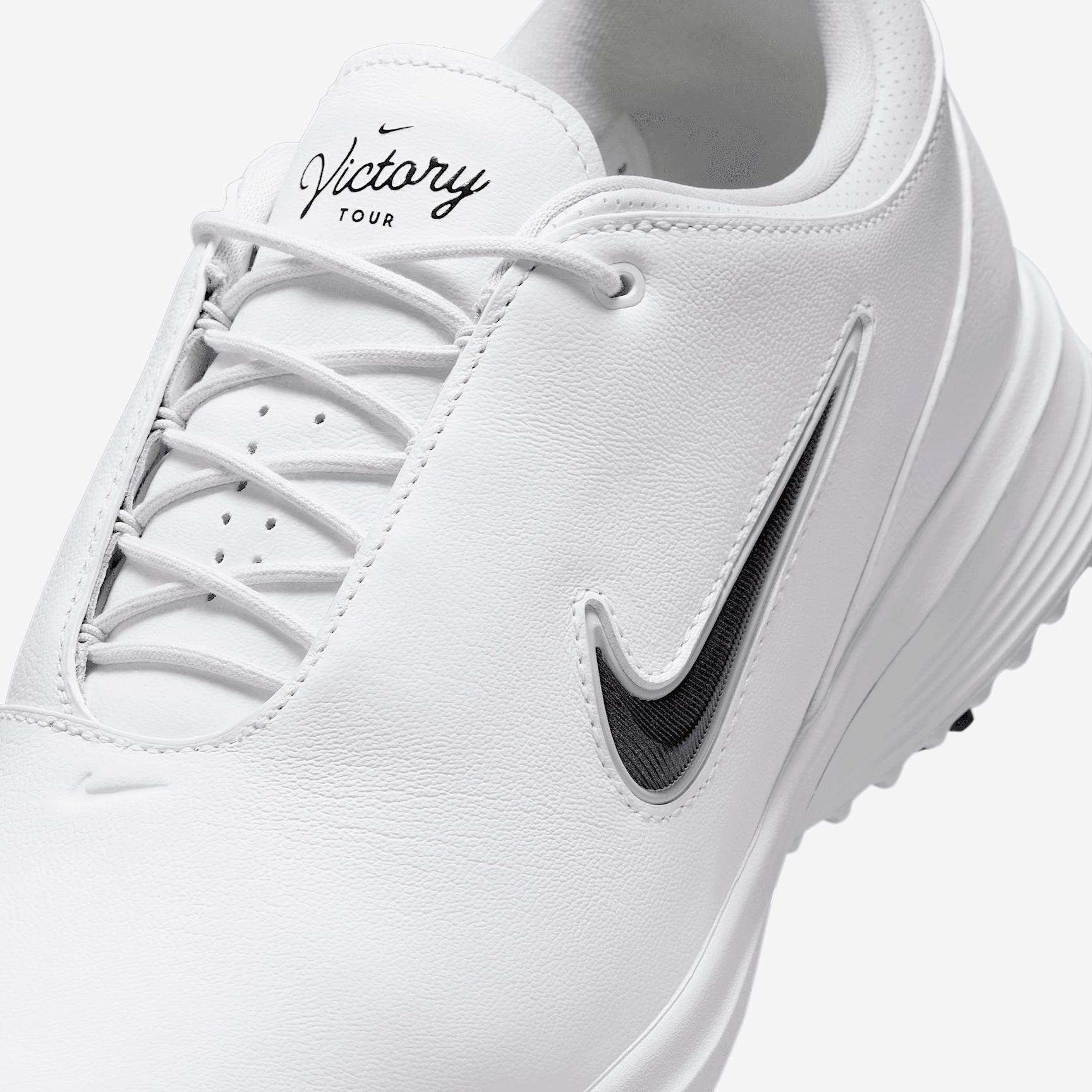 Nike Victory Tour 4 Golf Shoes Product Image