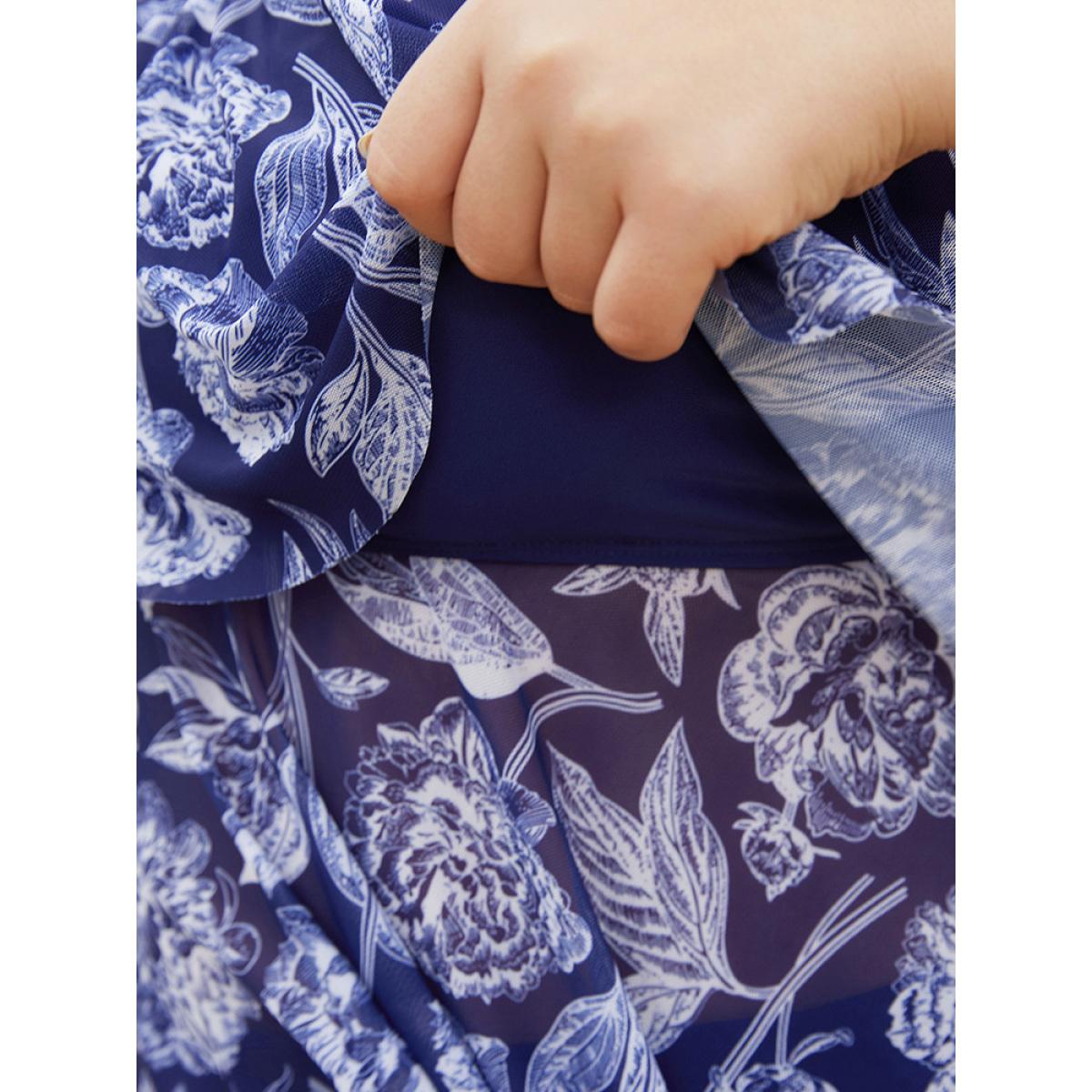 Plus Size Floral Printed Adjustable Straps Ruffle Trim Tankini Top Women's Swimwear Blue Vacation Adjustable Straps High stretch Bodycon Spaghetti Strap Curve Swim Tops BloomChic 28/5X Product Image