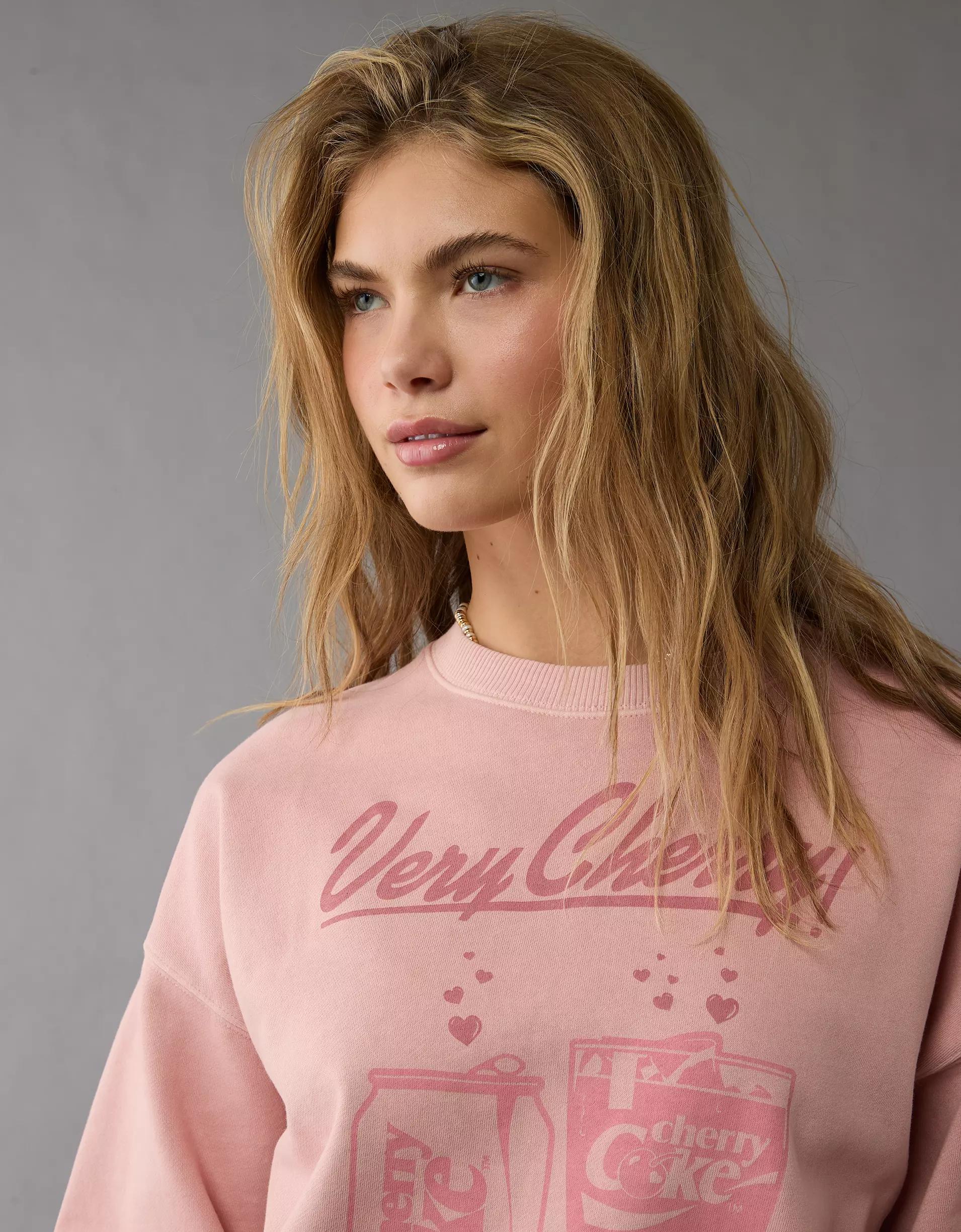 AE Valentine's Day Graphic Relaxed Crew Neck Sweatshirt Product Image