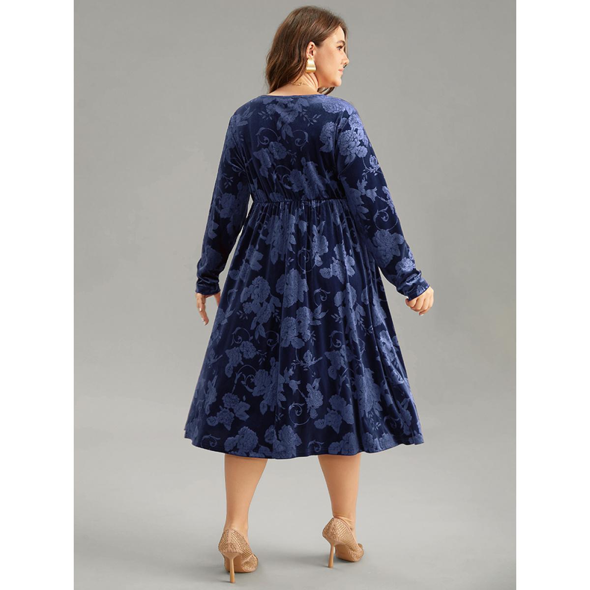 Plus Size Velvet Jacquard Elastic Waist Ruched Dress Indigo Women Elegant Velvet V-neck Long Sleeve Curvy Midi Dress BloomChic 26/4X Product Image