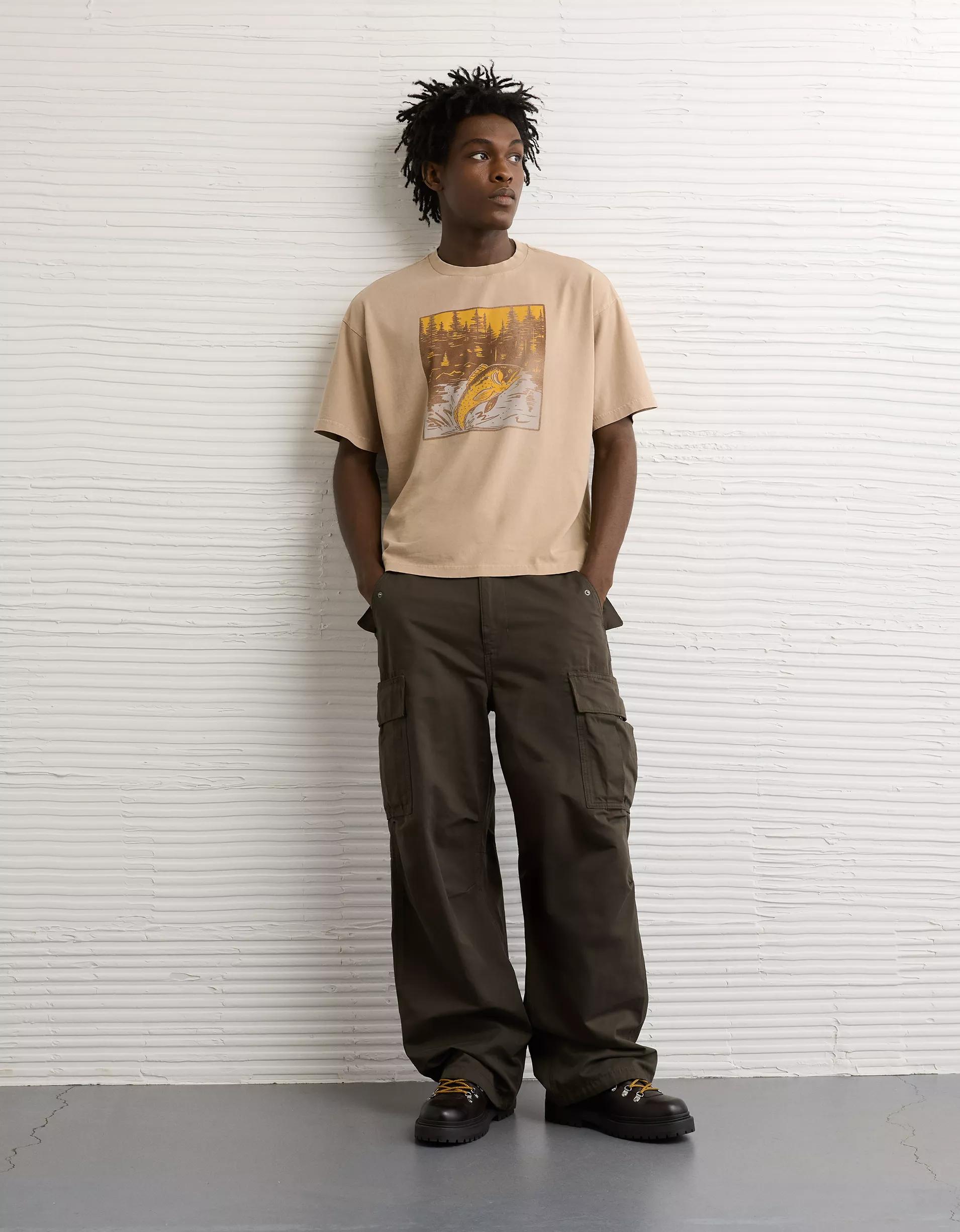 AE Boxy Graphic T-Shirt Product Image