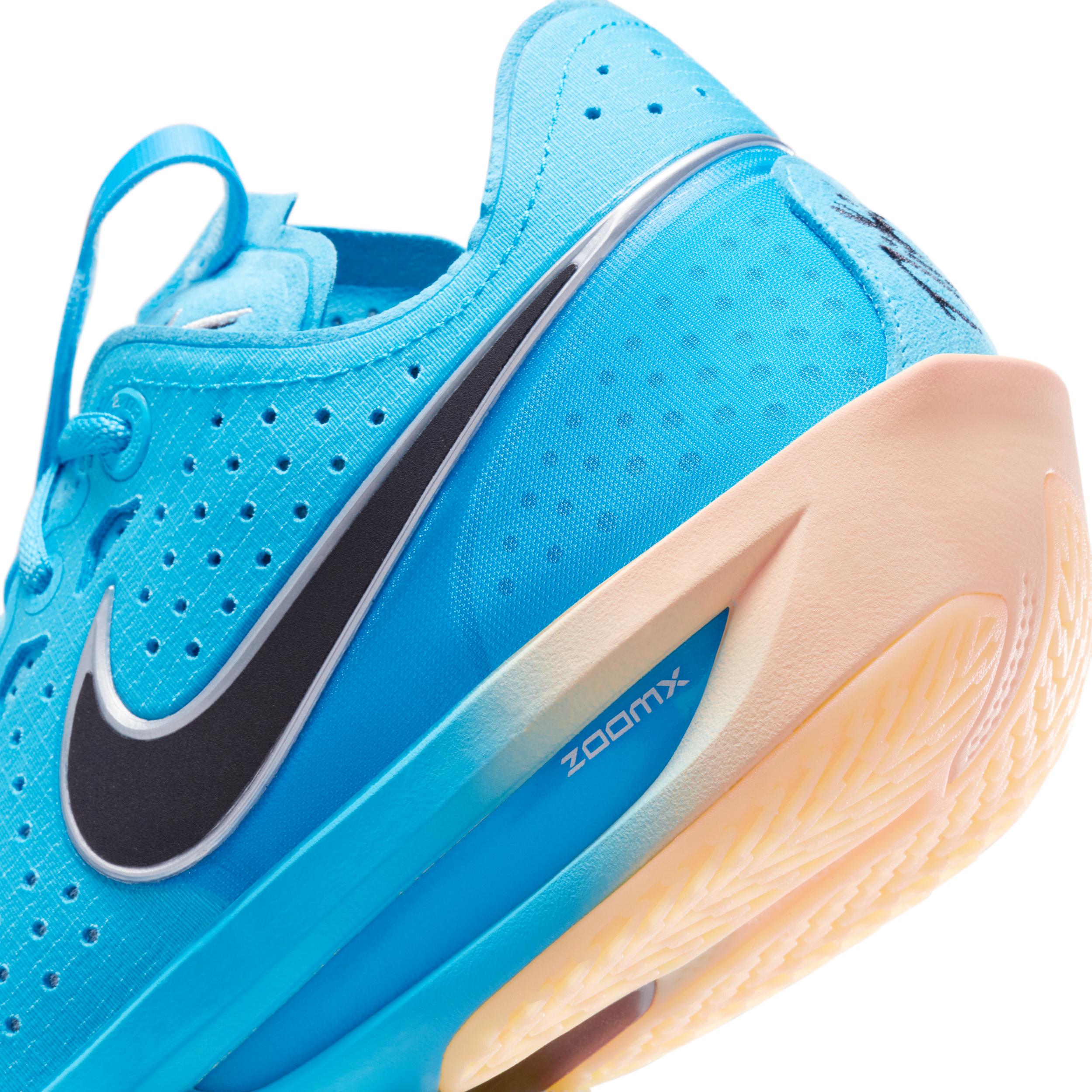 Nike Men's G.T. Cut 3 Basketball Shoes Product Image