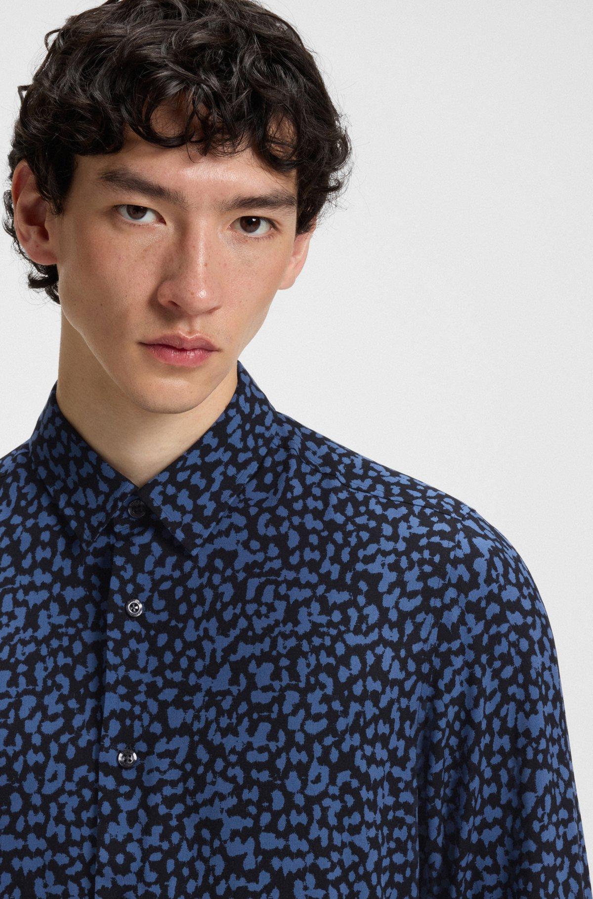 HUGO - Relaxed-fit shirt in abstract-print poplin - Blue Product Image