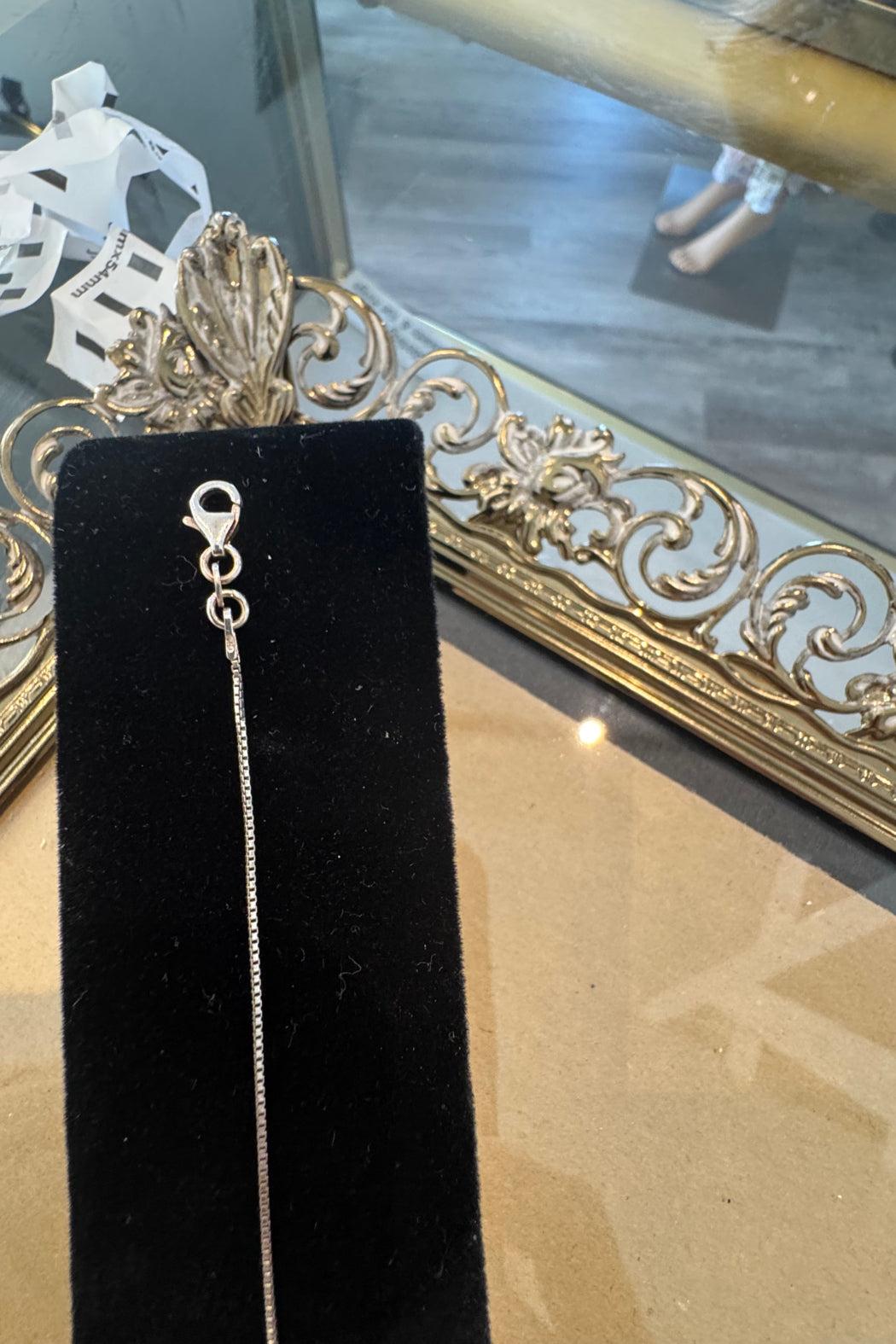 Dolphin charm Anklet Product Image