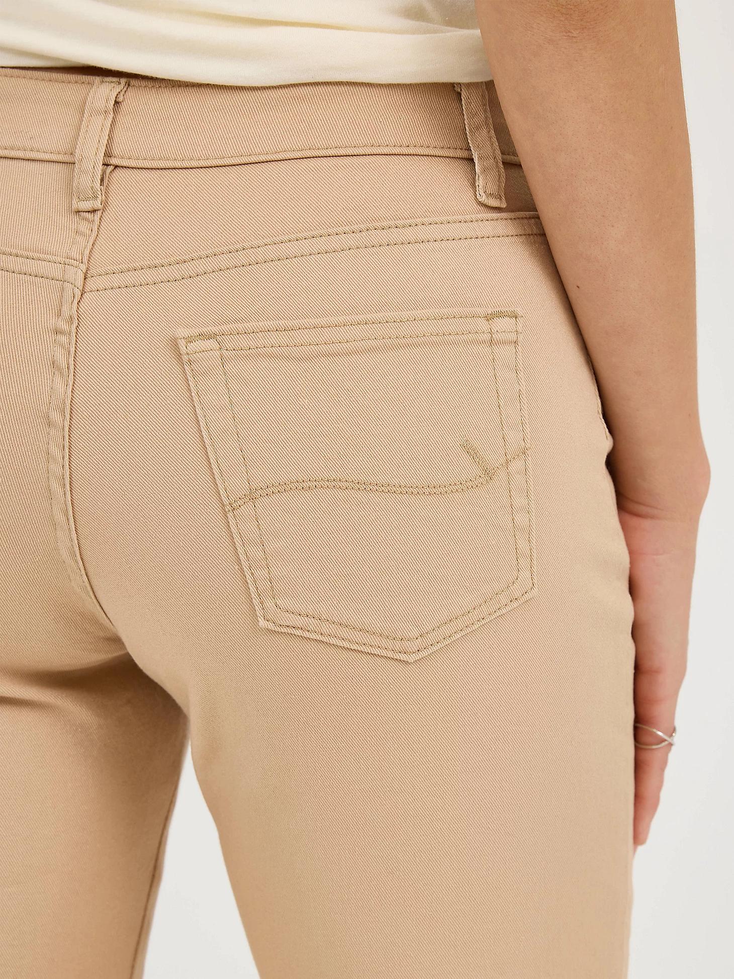 Women's Capris: Relaxed Fit Capri Pants | Denim Pants | Lee® Product Image