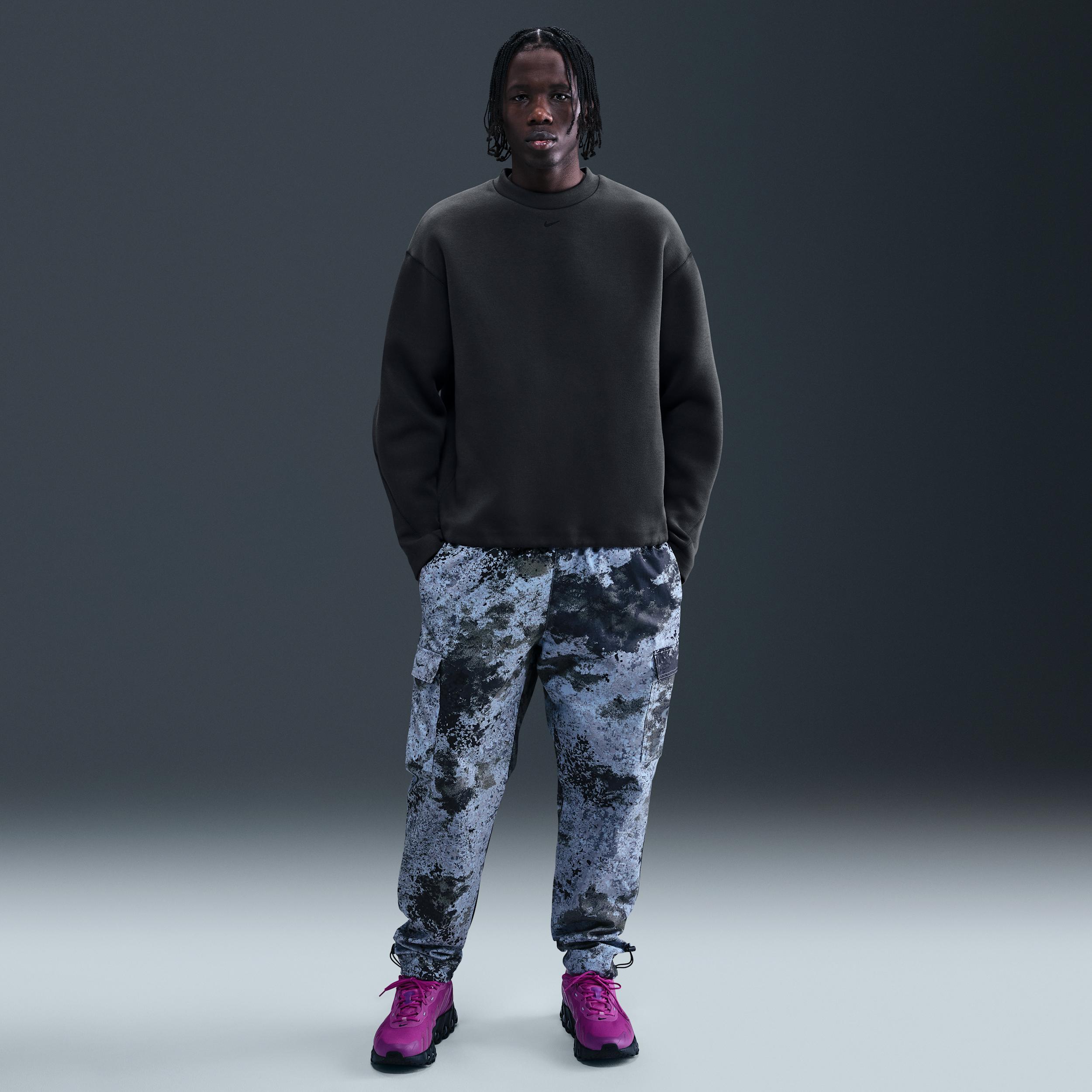 Nike Men's Tech Fleece Crew Product Image
