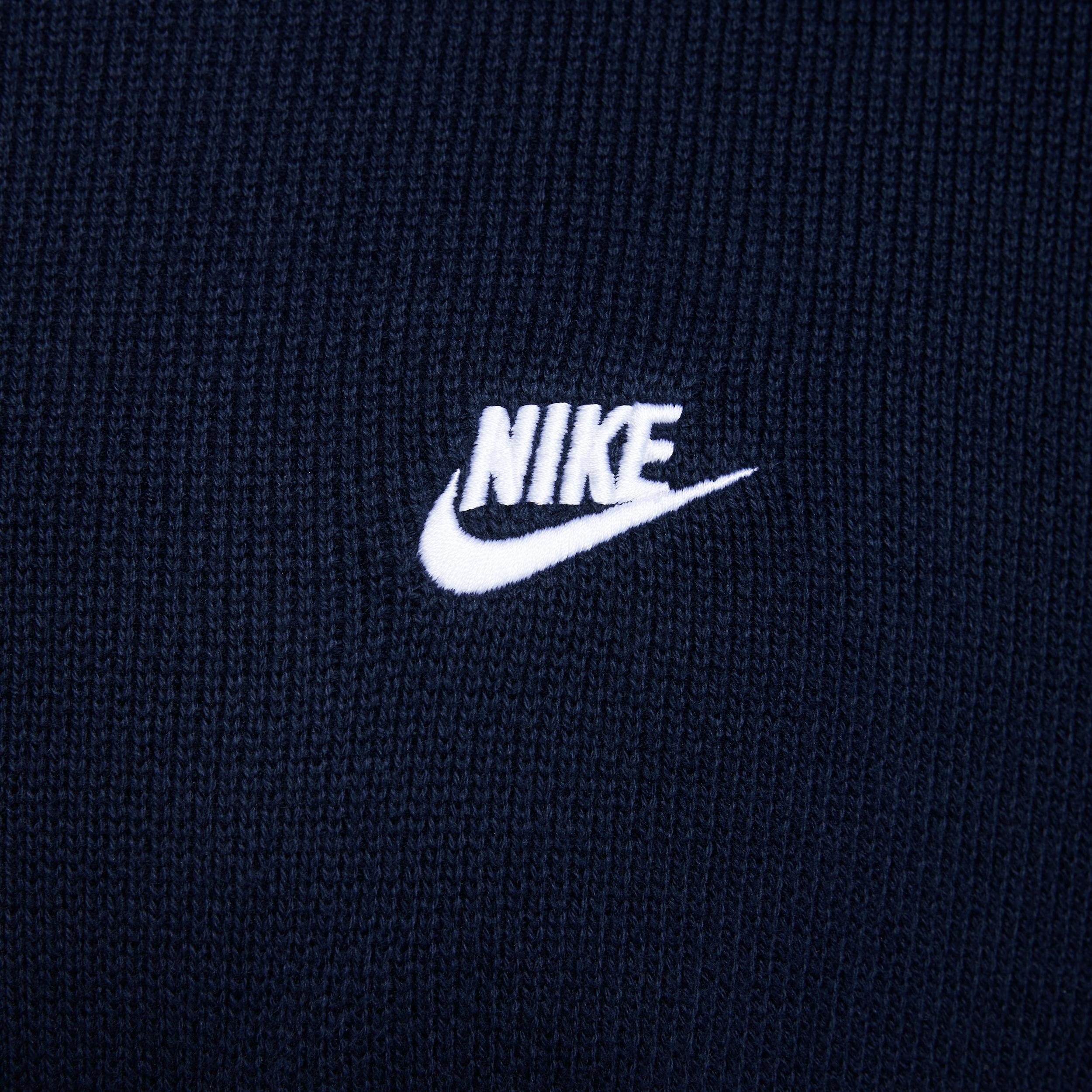 Nike Men's Club Crew-Neck Sweater Product Image
