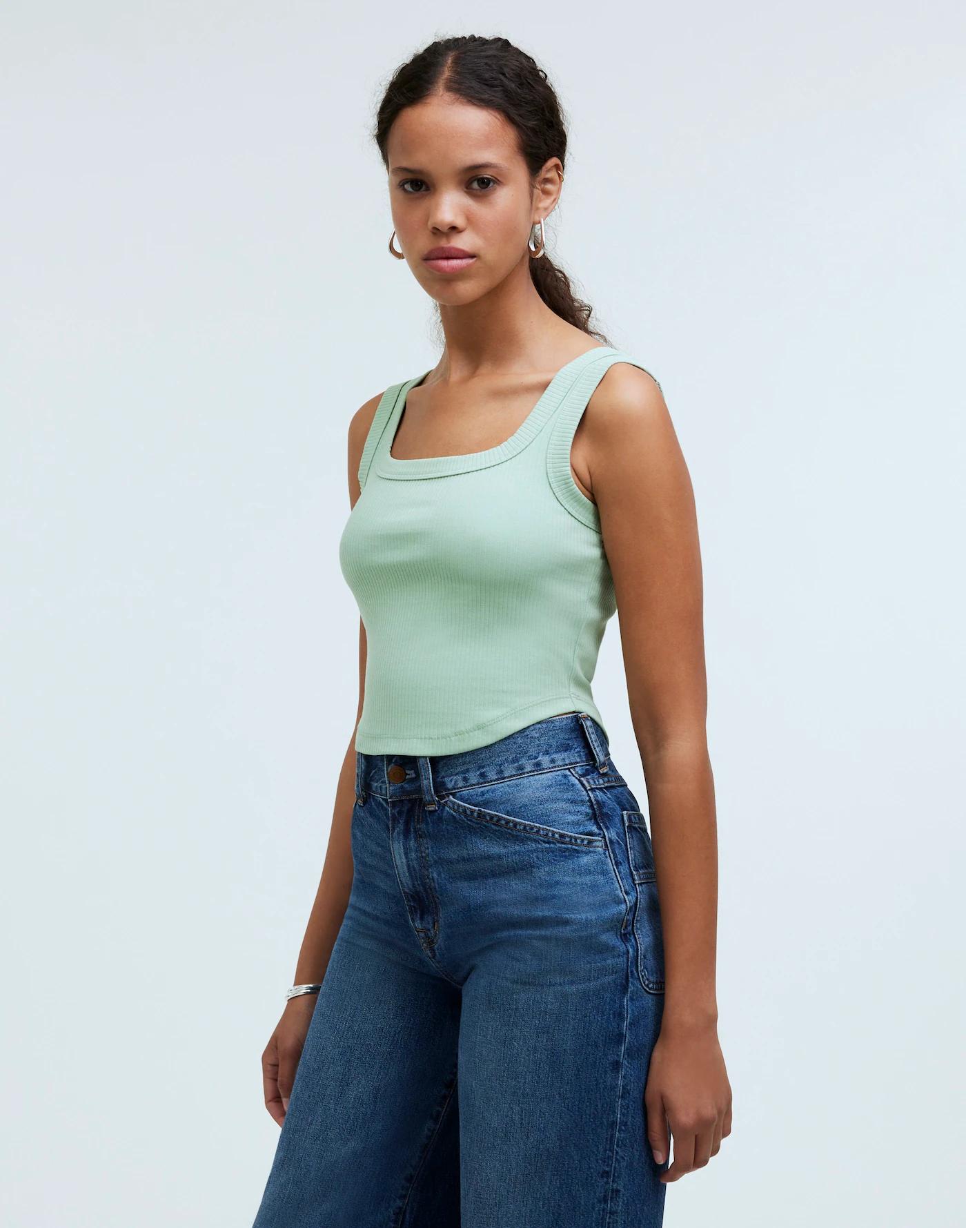 The Tailored Crop Tank in Sleekhold Product Image