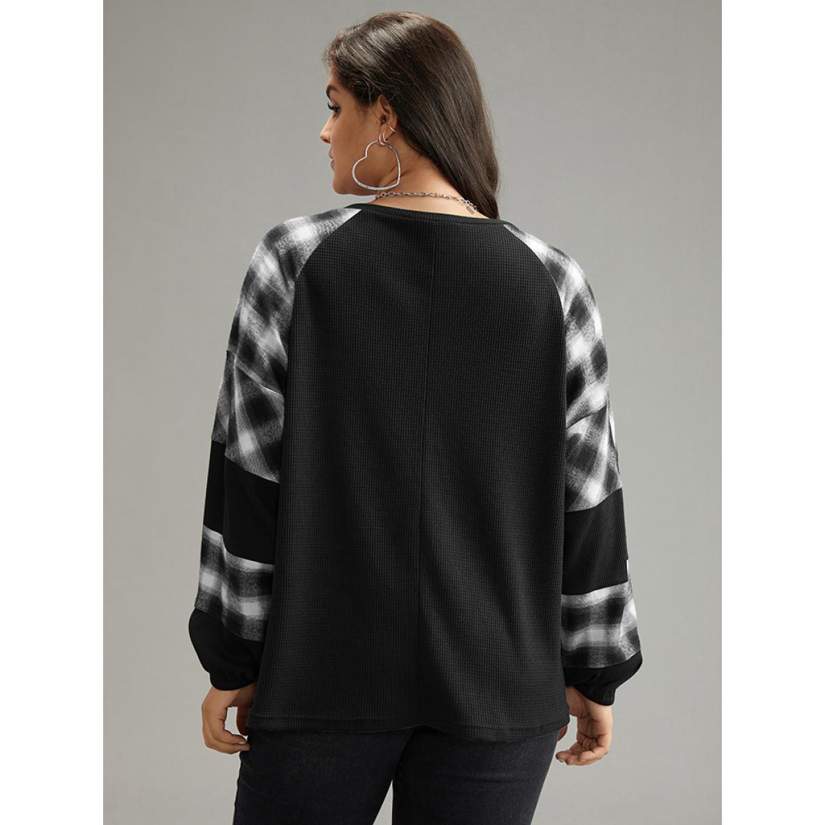 Plus Size Plaid Patchwork Rib Knit Elastic Cuffs Sweatshirt Black Women Casual Elastic cuffs Plaid Round Neck Dailywear T-shirts BloomChic 22-24/3X Product Image
