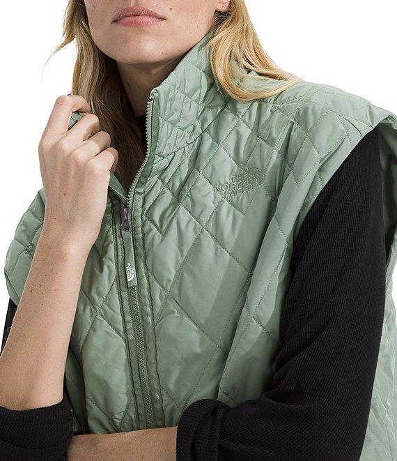 The North Face Large Diamond Peak Oversized Insulated Zip Front Vest Product Image