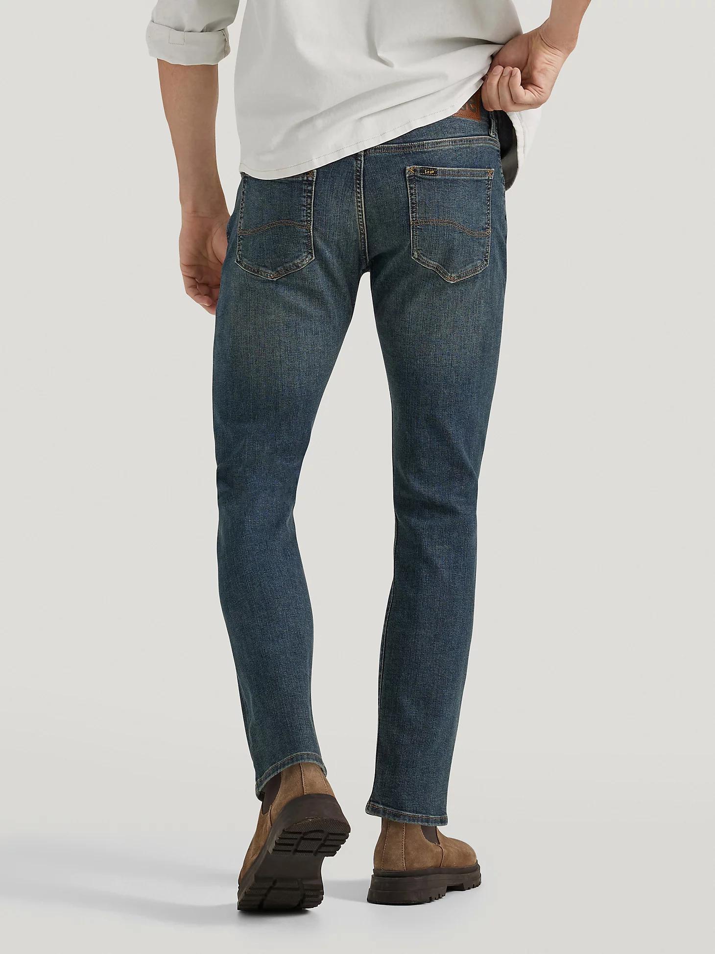 Men's Extreme Motion Slim Straight Jean | Lee® Product Image
