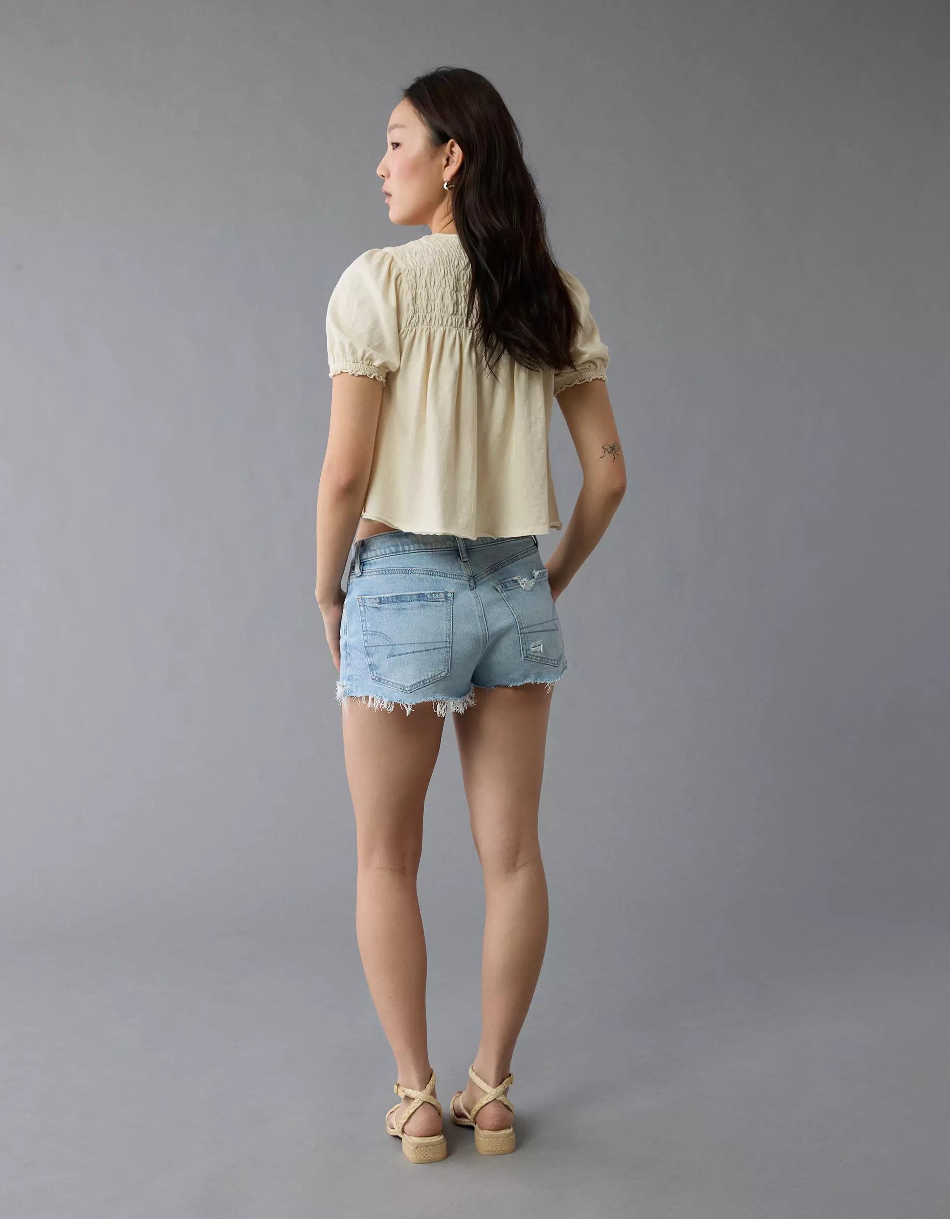 AE Sunchaser Knit Puff Sleeve Smocked T-Shirt Product Image