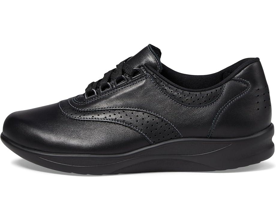 Traveler Comfort Sneaker Product Image