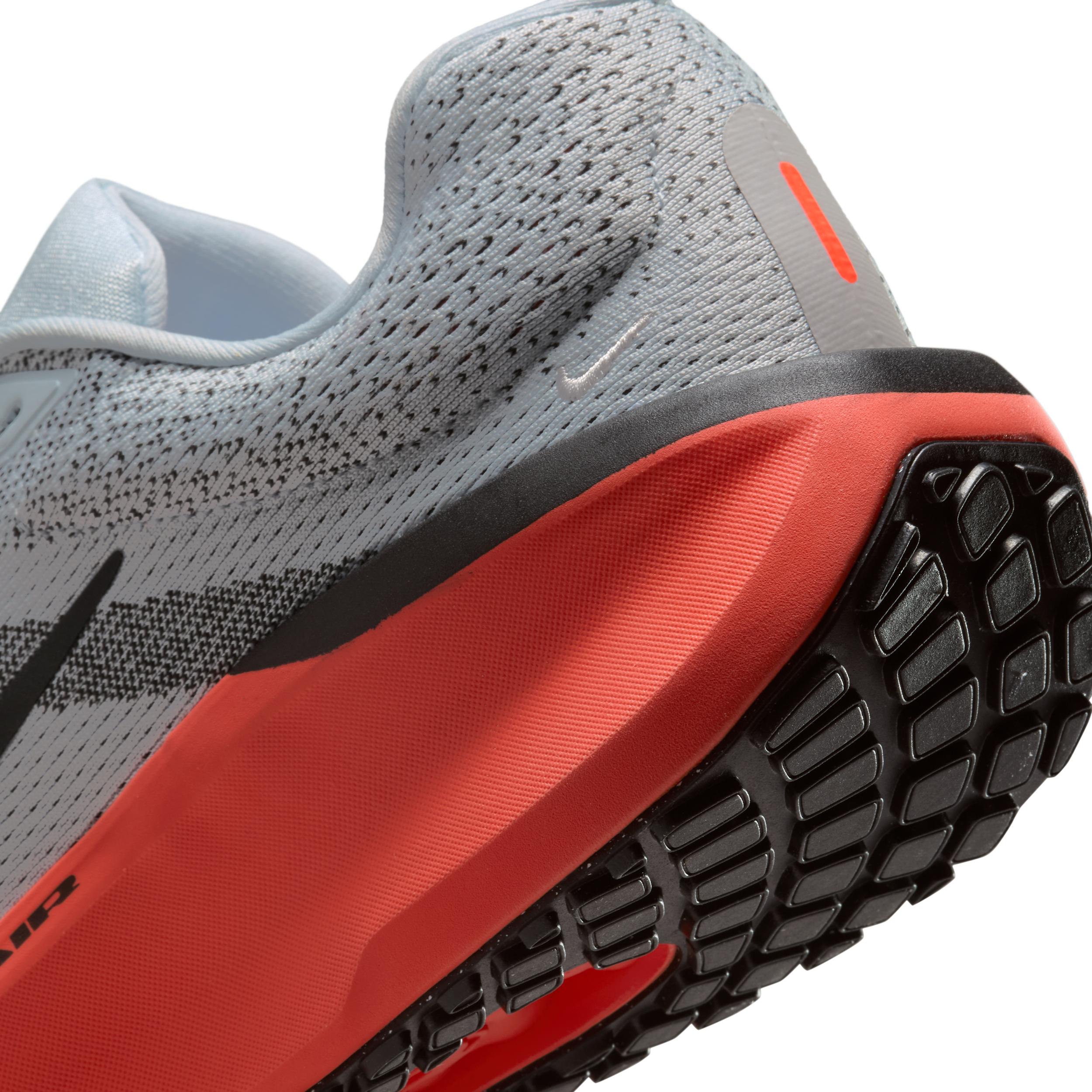 Nike Men's Winflo 11 Road Running Shoes Product Image
