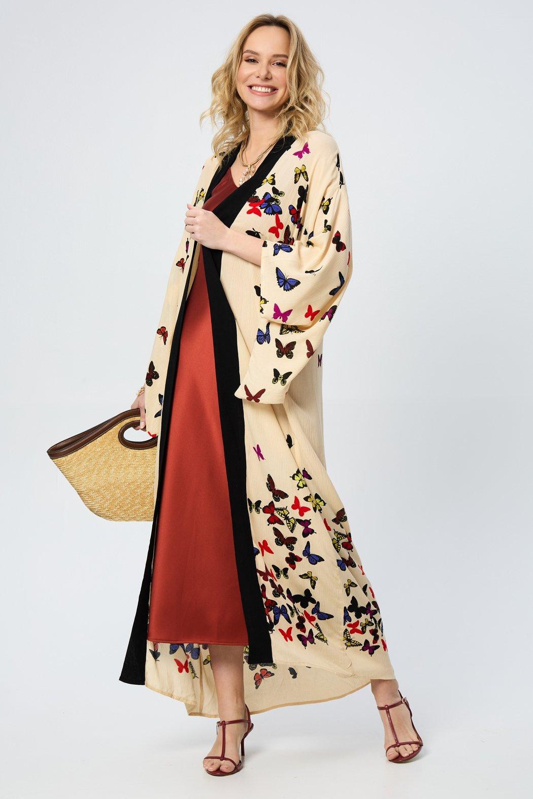 Butterfly Kisses Kimono Product Image