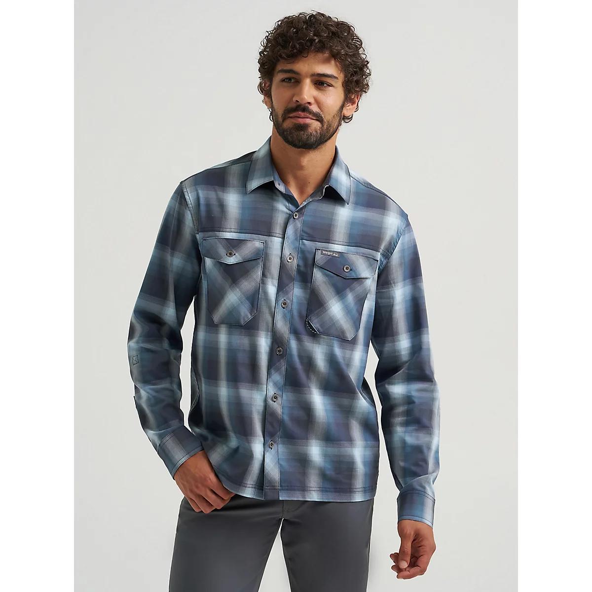 Men's Outdoor Stretch Plaid Shirt in Burst Navy Product Image
