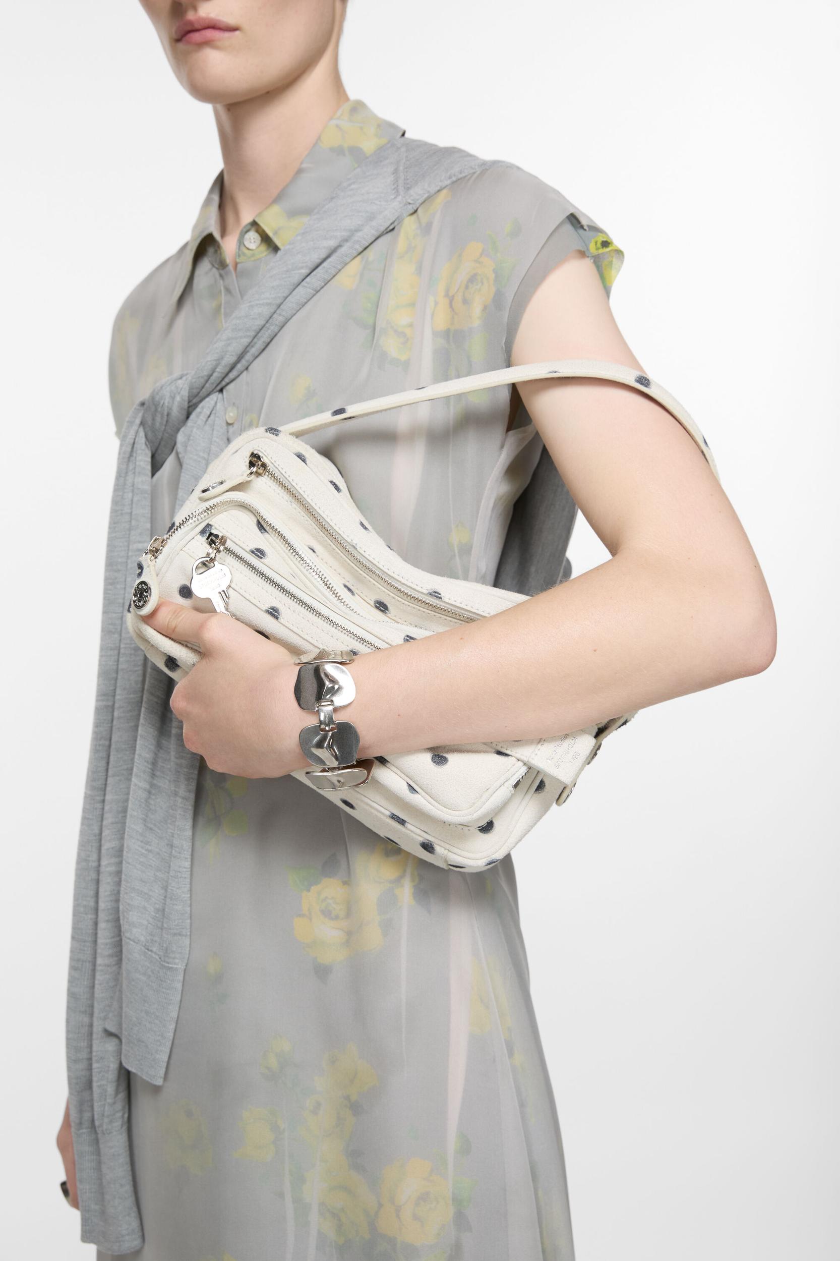 Brass croco scale bracelet Product Image