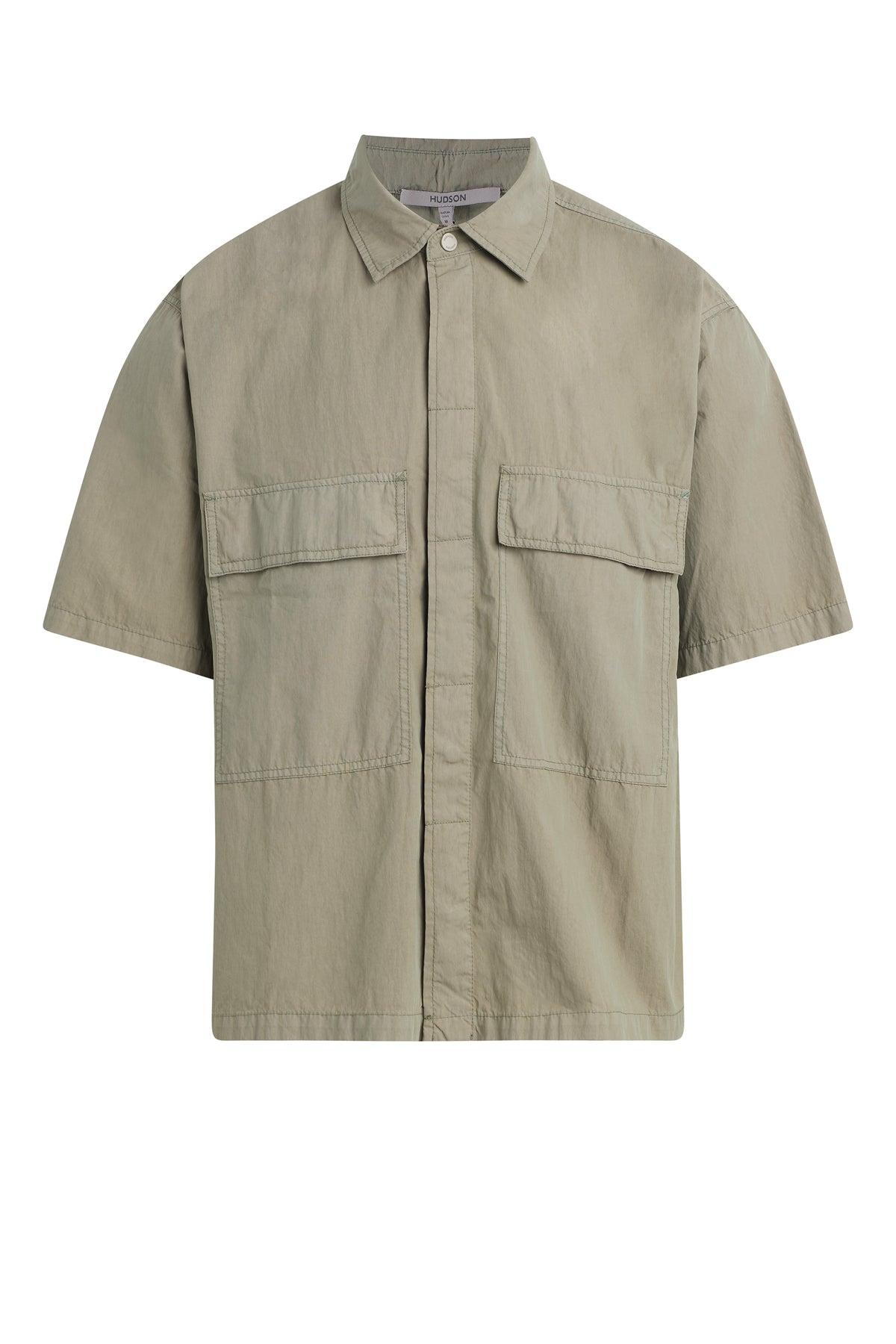 Utility Short Sleeve Shirt Male Product Image