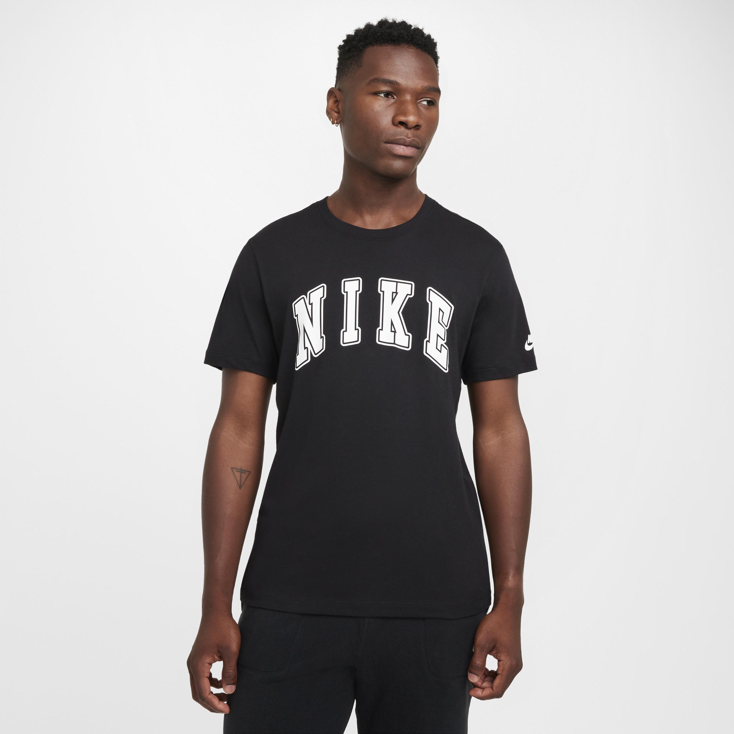 Men's Nike Sportswear Club T-Shirt Product Image