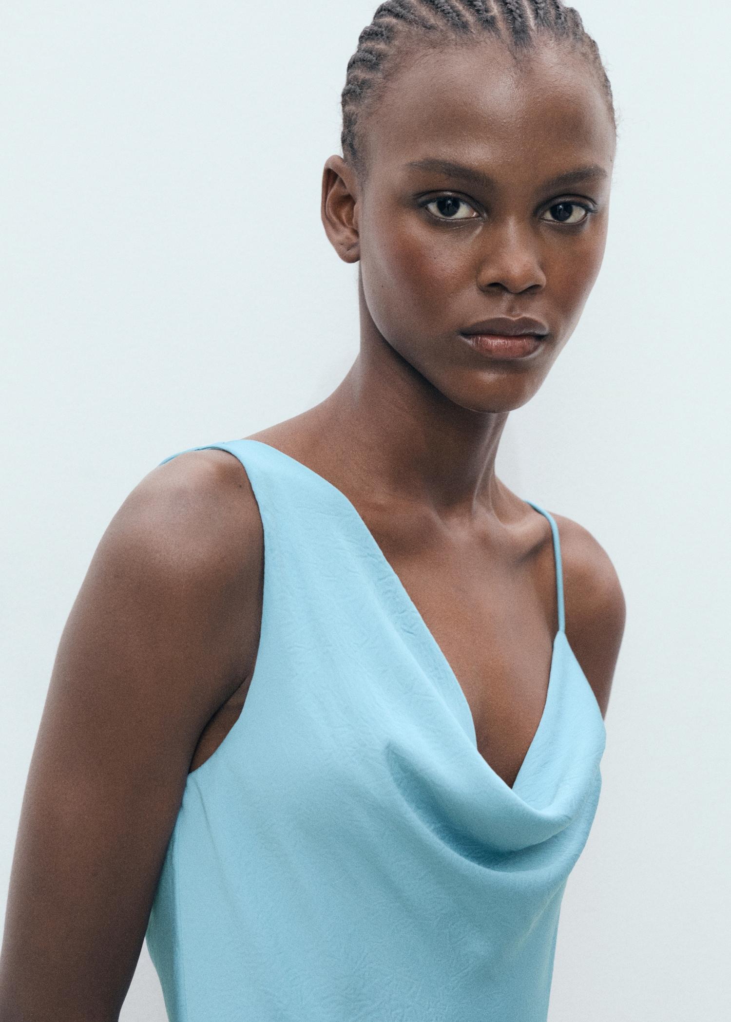 Asymmetrical wrinkled-effect dress - Women | MANGO USA Product Image