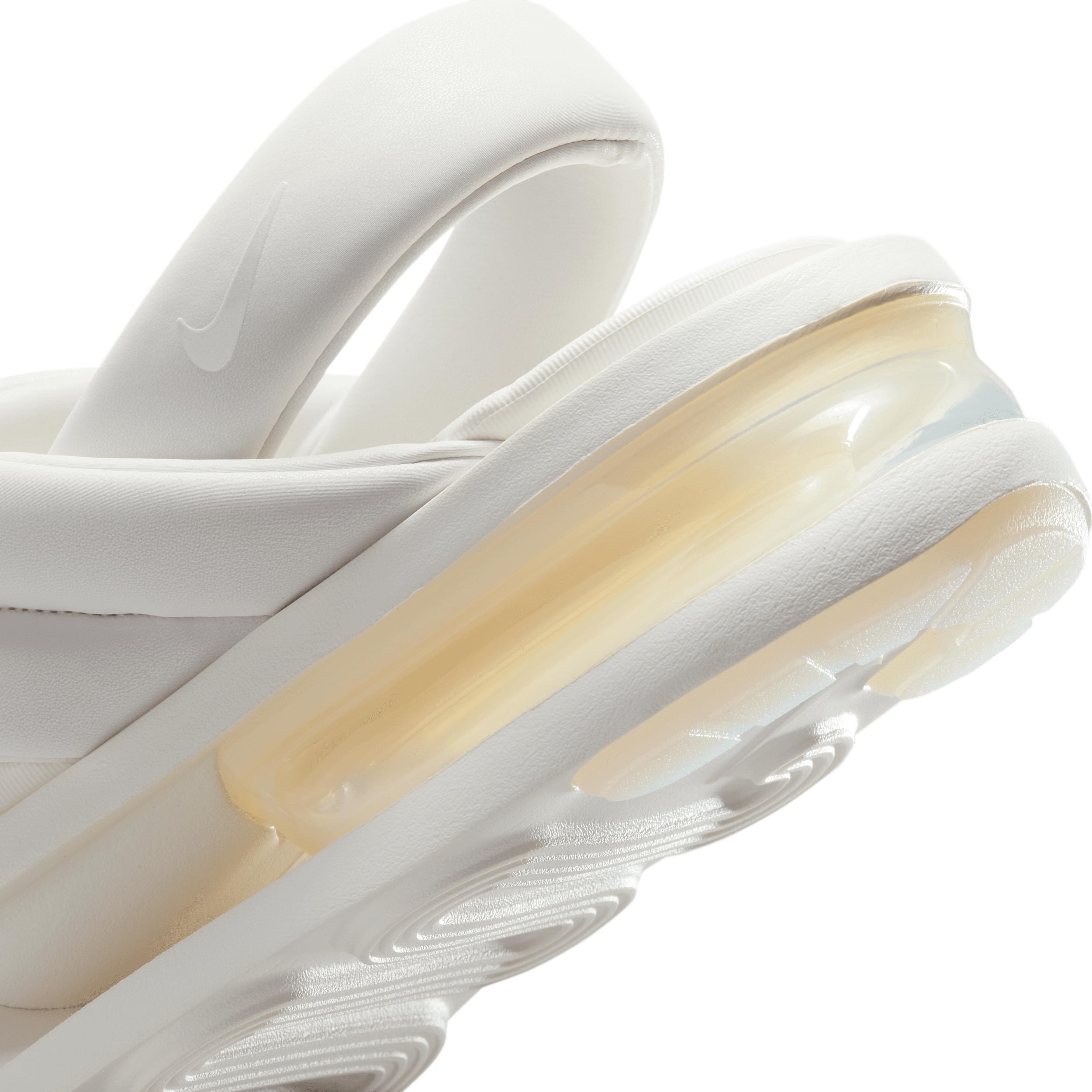 Nike Womens Air Max Isla Sandals | FJ5929-100 Product Image