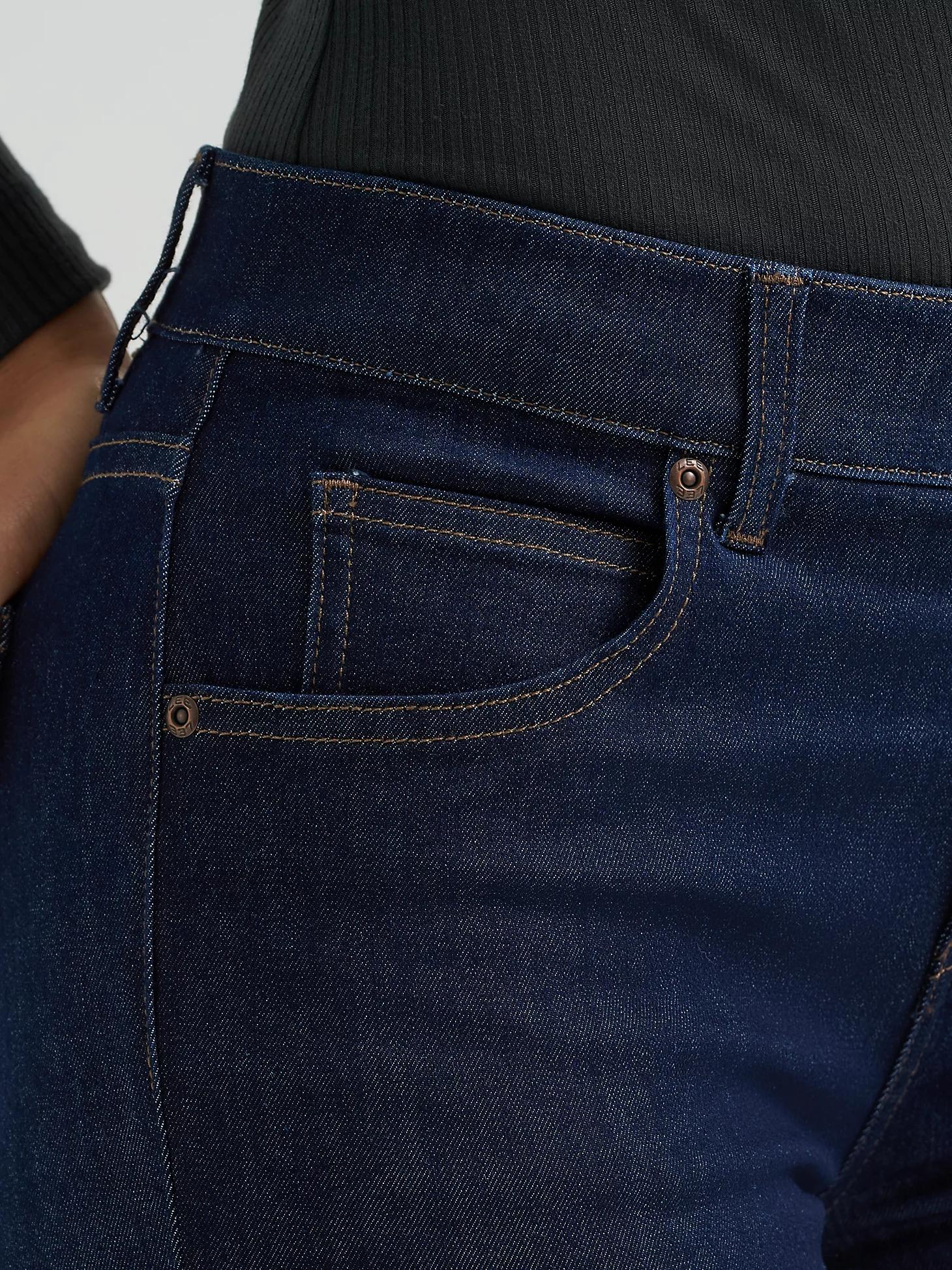 Women's Ultra Lux Comfort Flex Motion Slim Straight Jean with Ever Fit® | Women's Jeans | Lee® Product Image