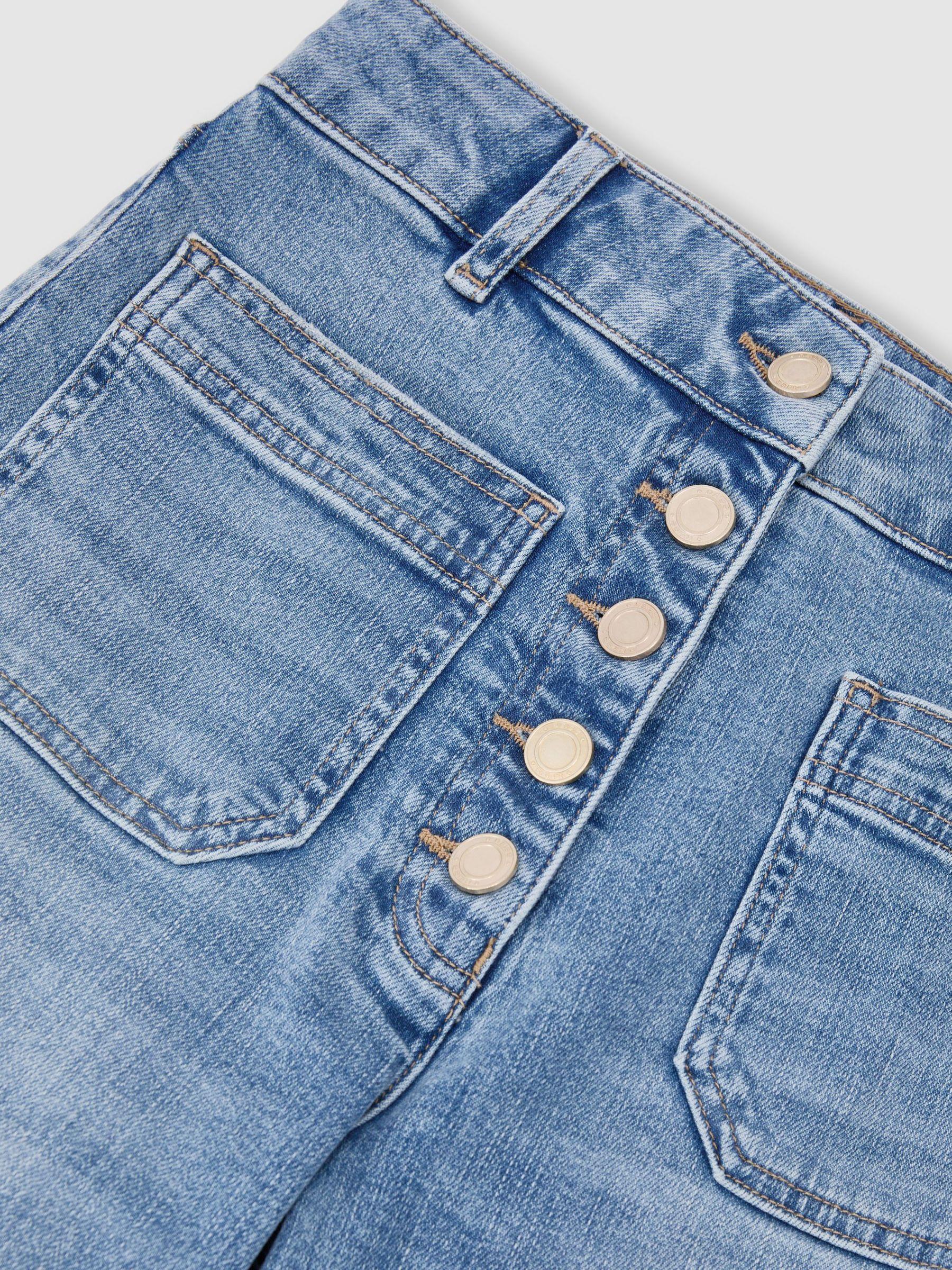 Twin-Pocket Button Flared Jeans in Light Blue Product Image