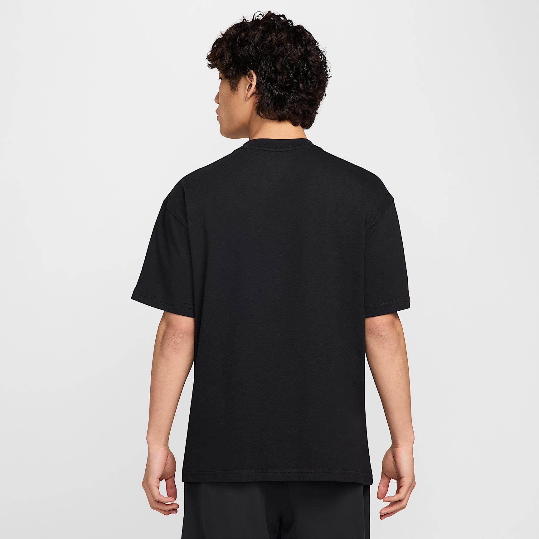 Nike Men's Court Max90 Tennis T-Shirt Product Image