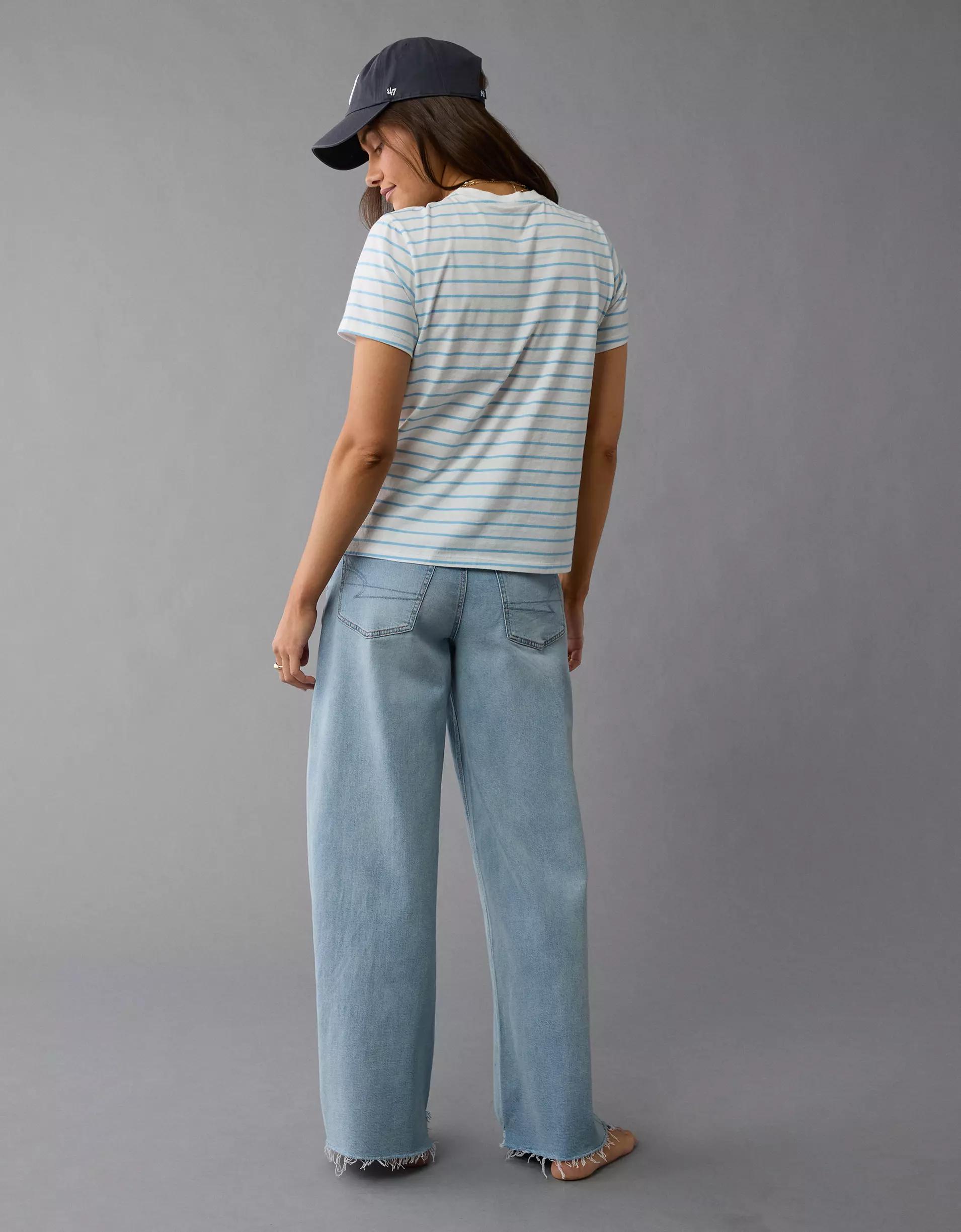 AE Classic T-Shirt Product Image