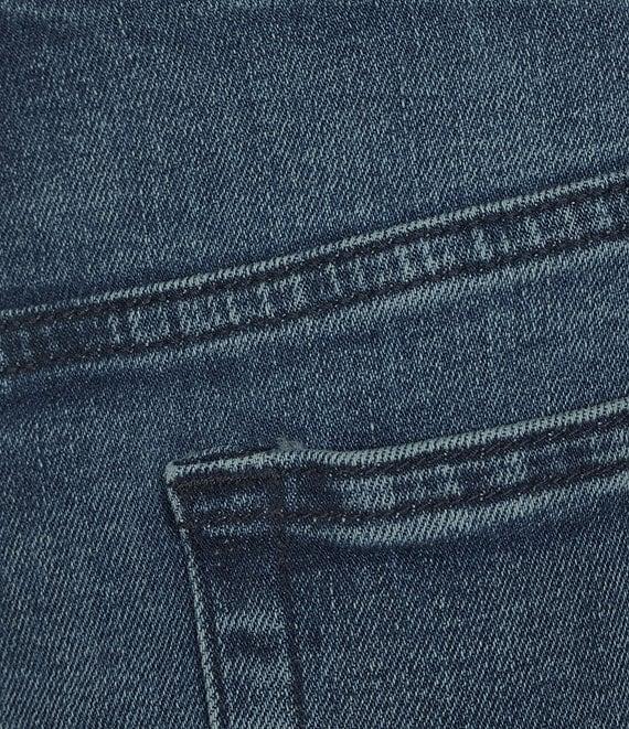 Cremieux Premium Denim Slim Fit Declan Wash Stretch Jeans Product Image