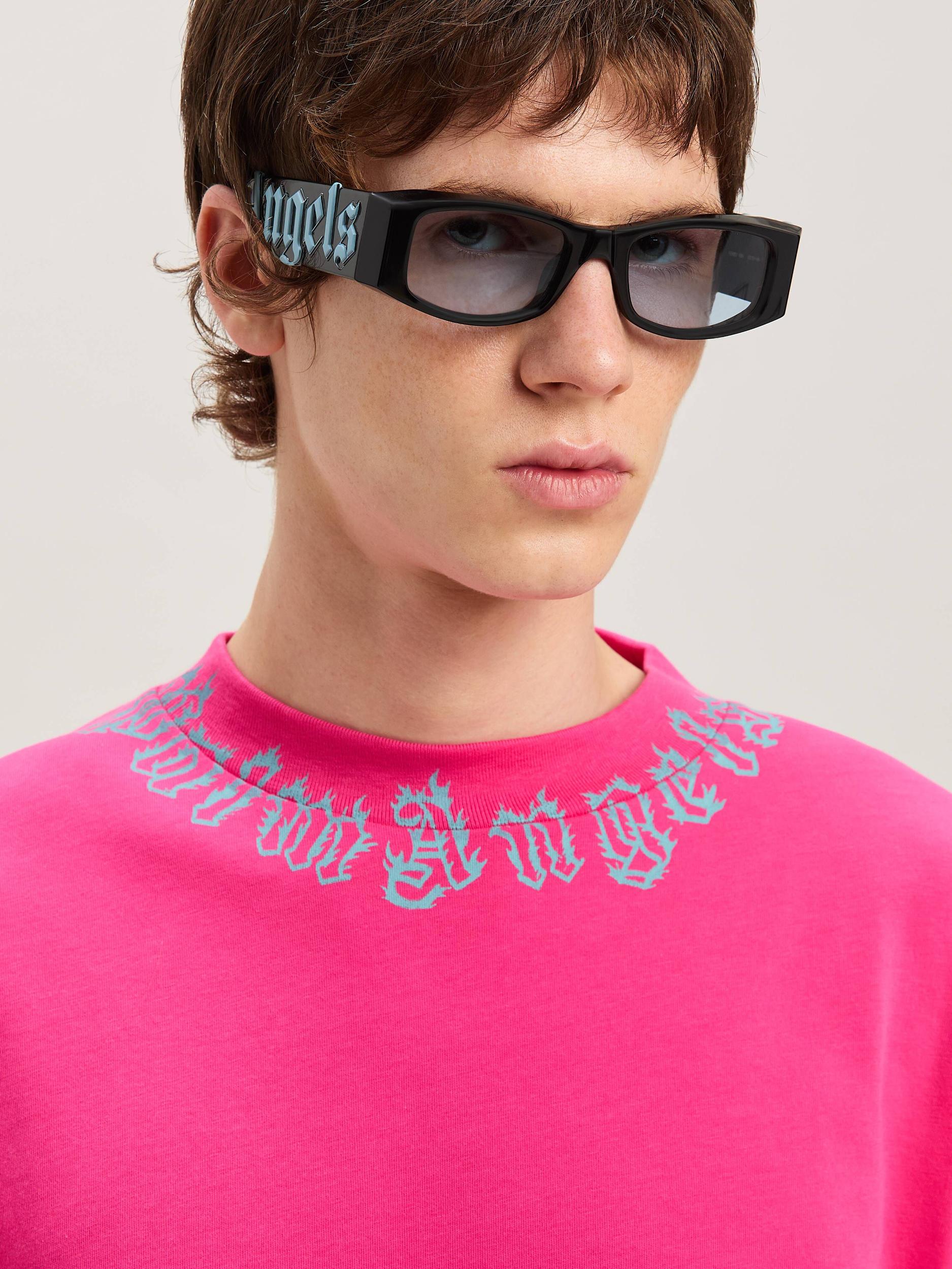 NECK LOGO TEE Product Image