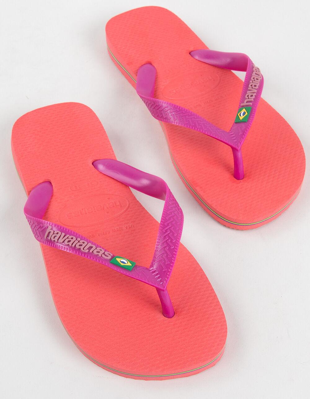 HAVAIANAS Brazil Logo Womens Flip Flops - CORAL Product Image