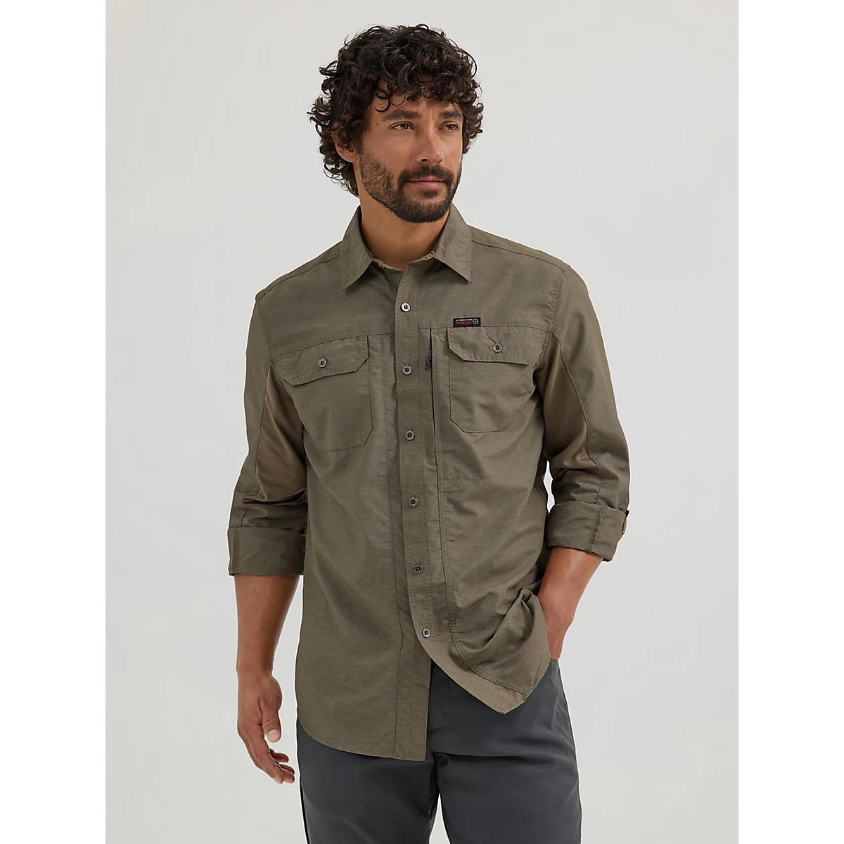 Wrangler ATG™ Men's Mix Material Shirt in Bungee Cord Product Image