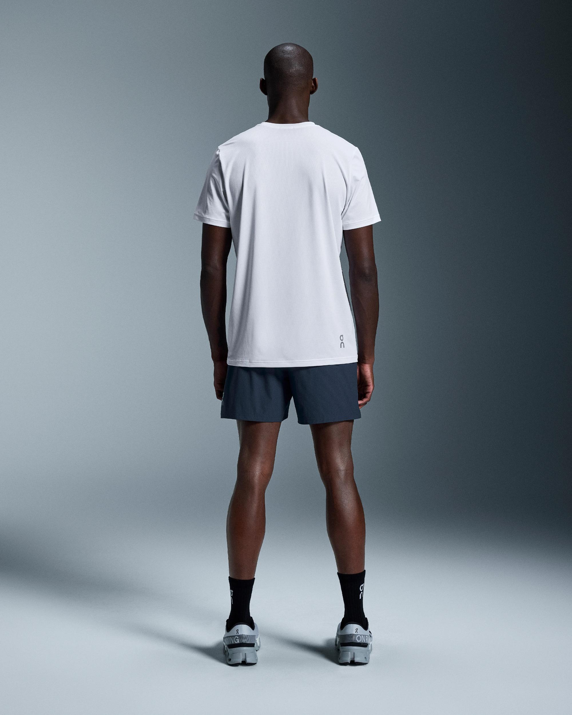 7" Core Shorts: Men's Running Shorts Product Image