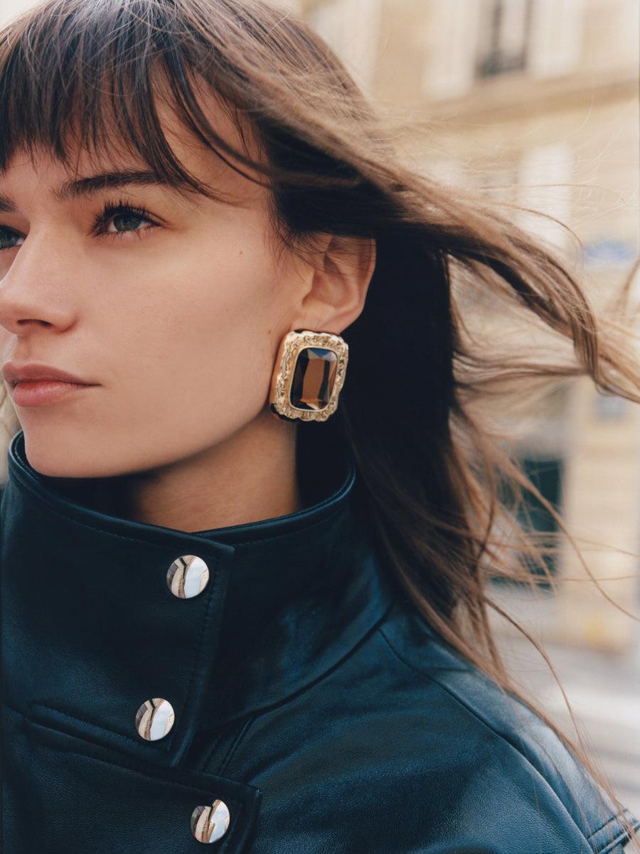 Mottled Gold Amber Earrings Product Image