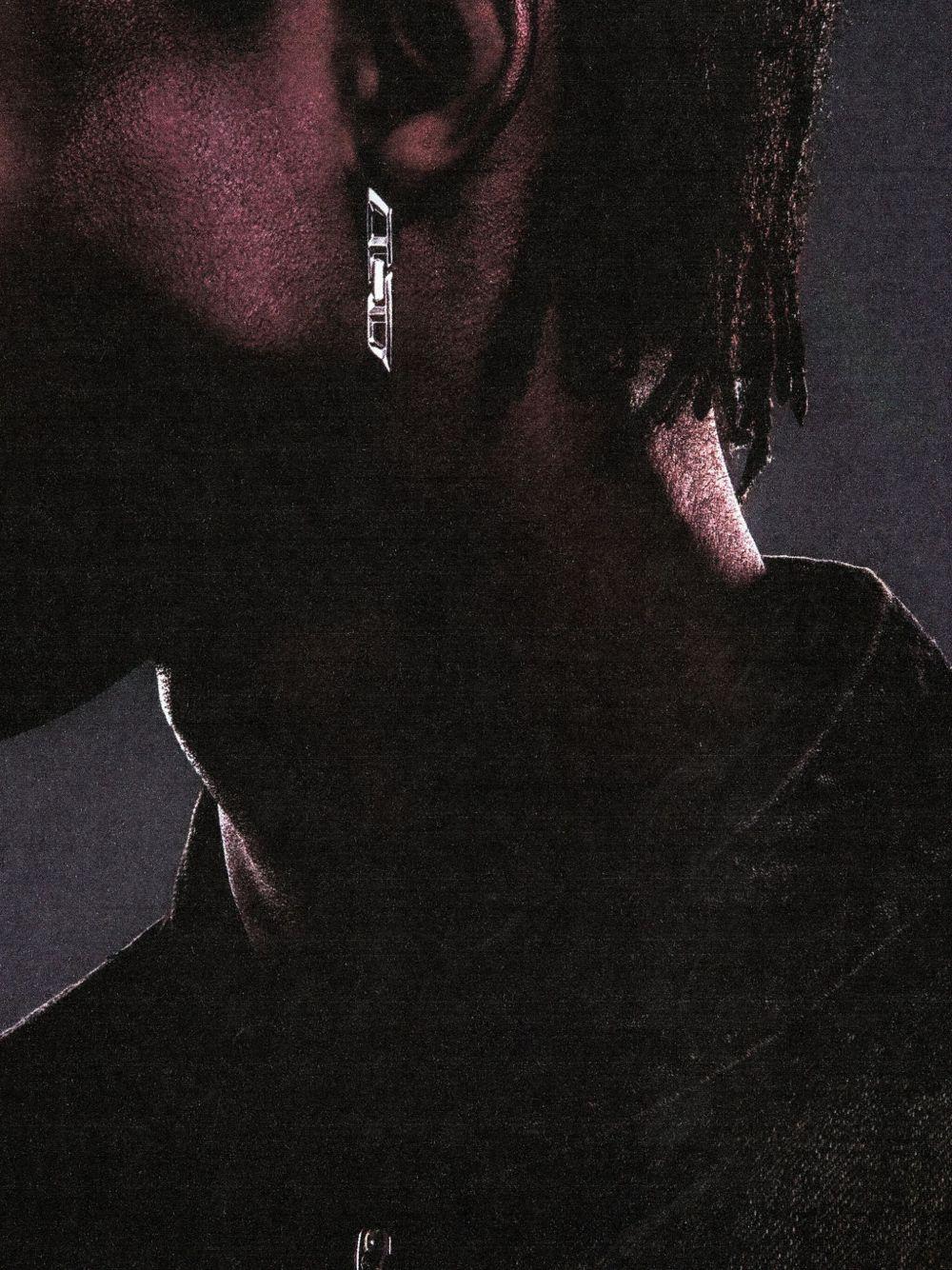 D logo earrings Product Image