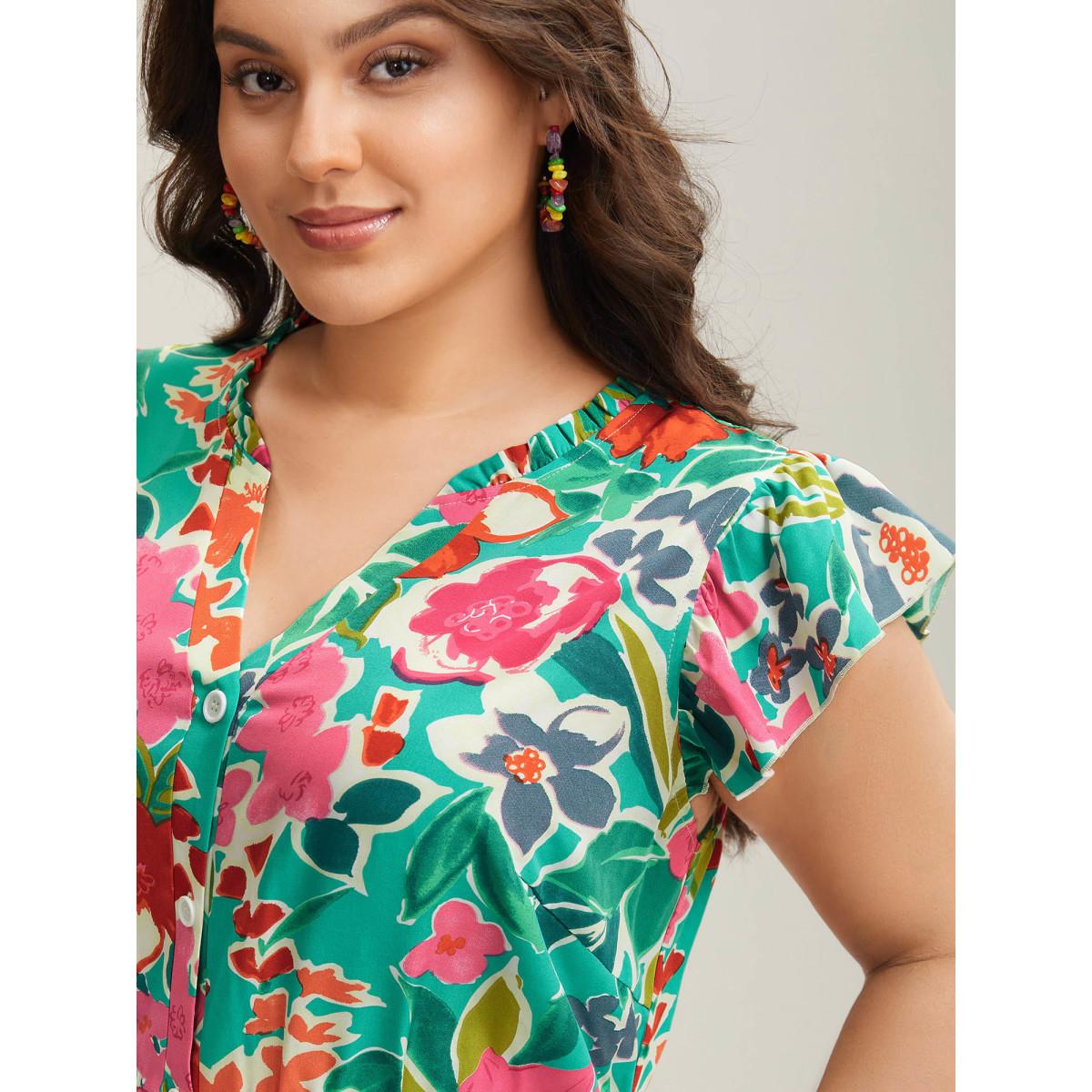 Plus Size Malachitegreen Sunkissed Floral Print Button Wide-Leg Jumpsuit Women Resort Cap Sleeve Notched collar Vacation Loose Jumpsuits BloomChic 12/L Product Image