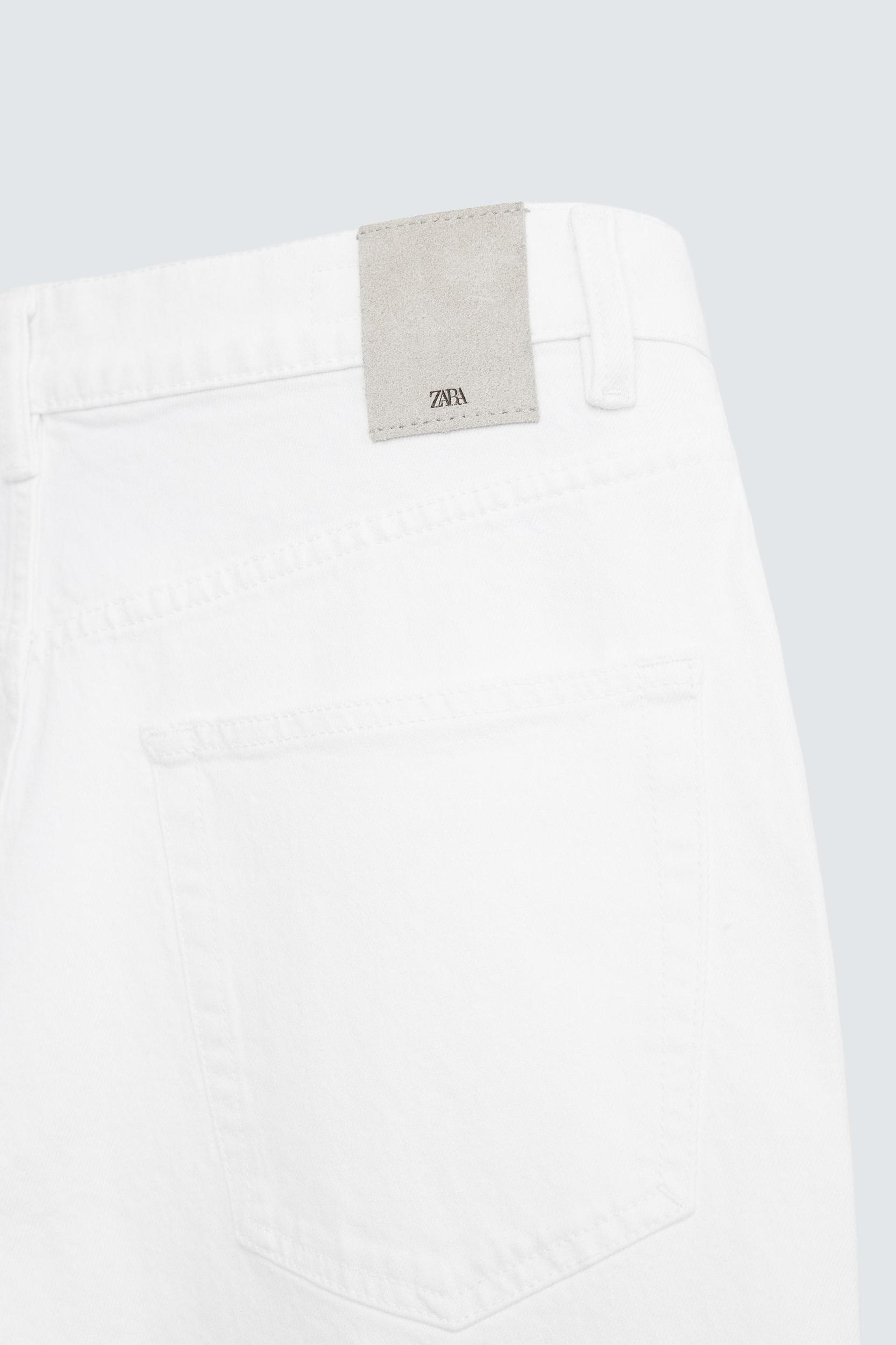 REGULAR FIT DENIM SHORTS Product Image